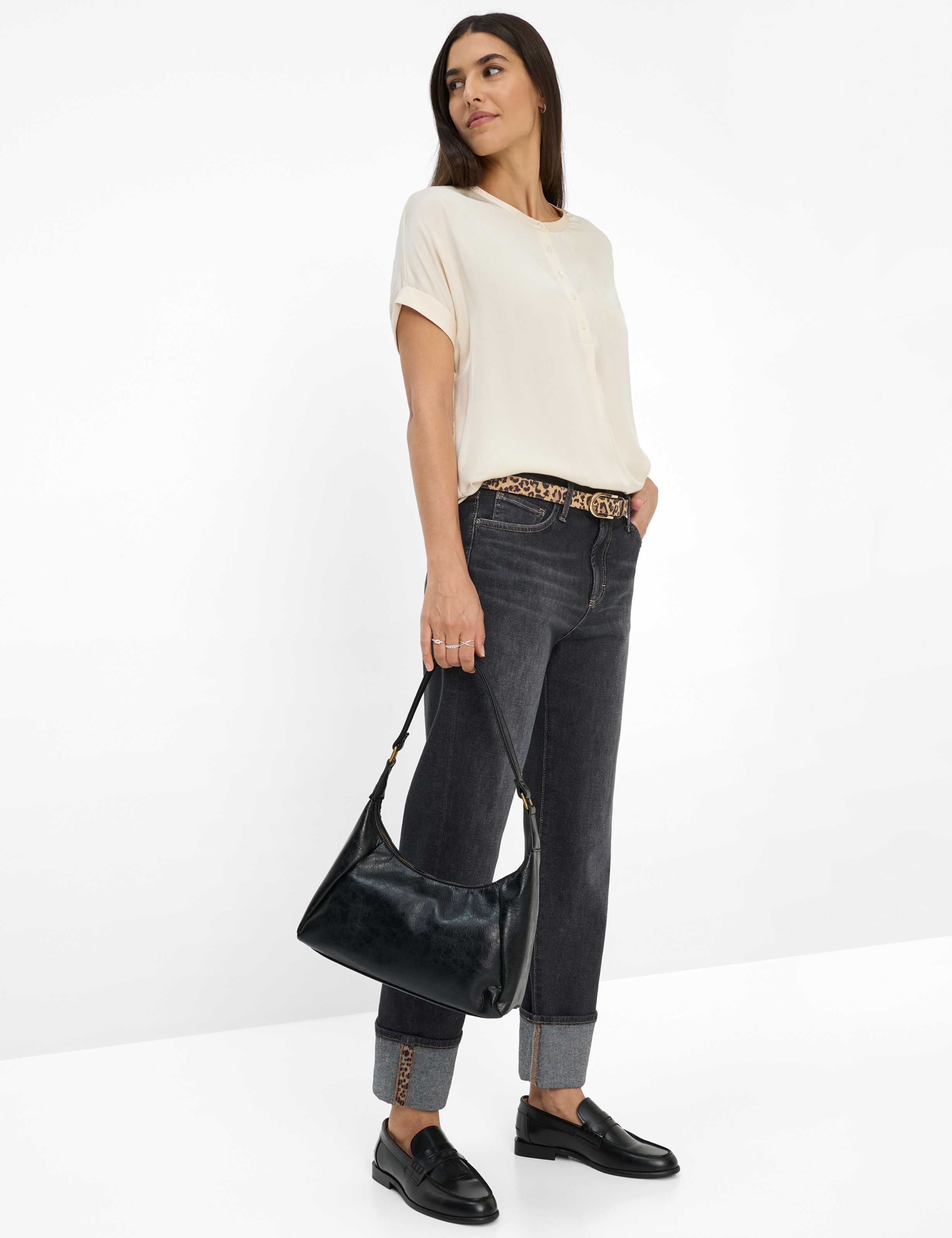 Damen Style CLAIRE S Hellbeige  Model Outfit