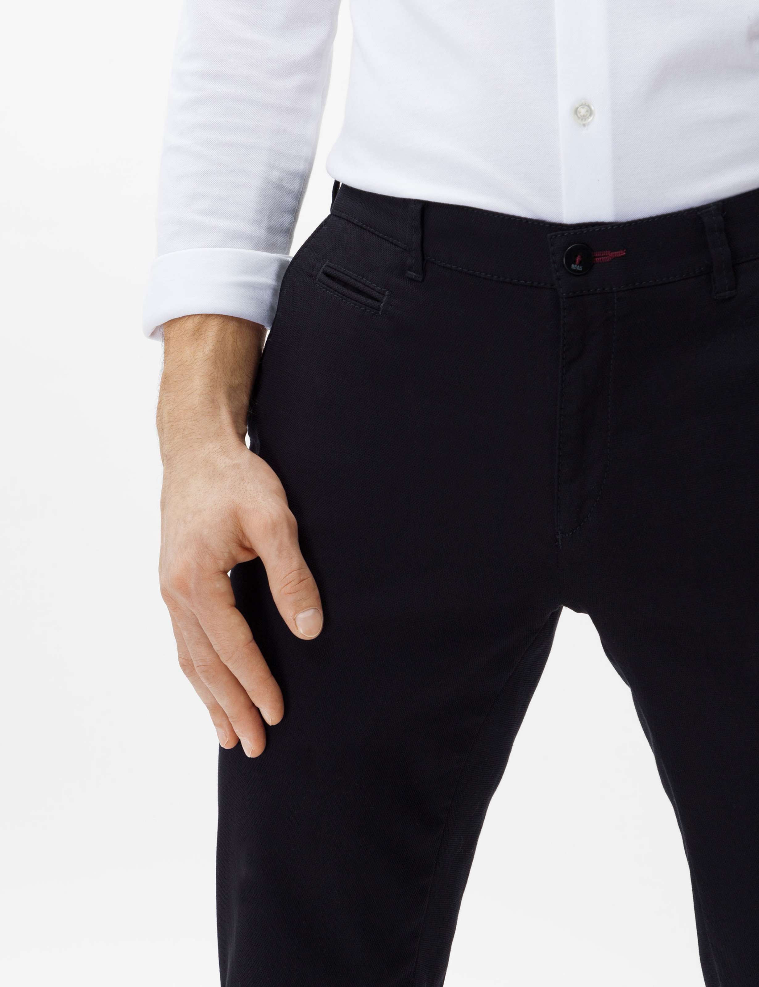 Herren Style FABIO IN Schwarz Modern Fit Detail 2