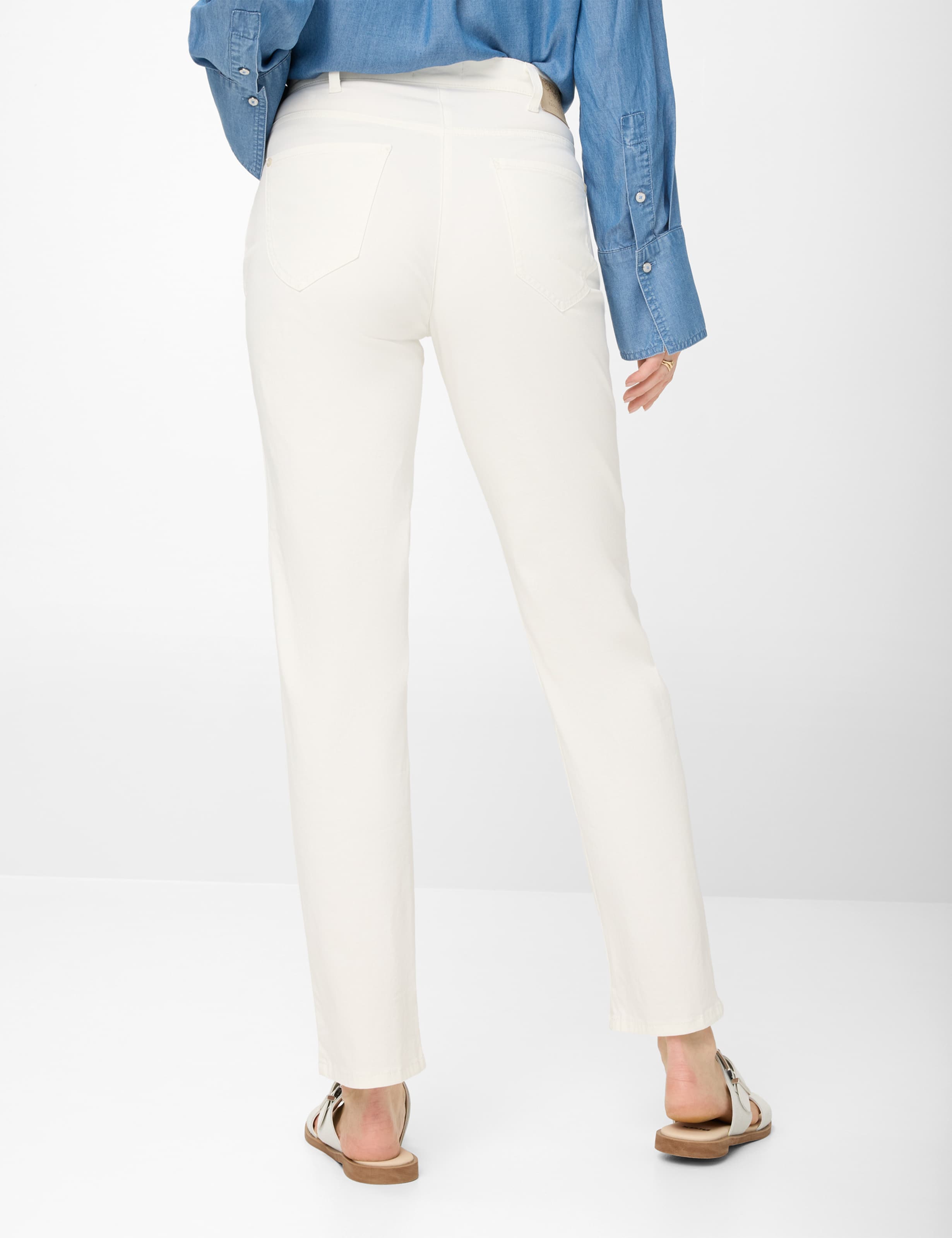 Damen Style CORRY Cremeweiß Comfort Plus Fit Model Rueck