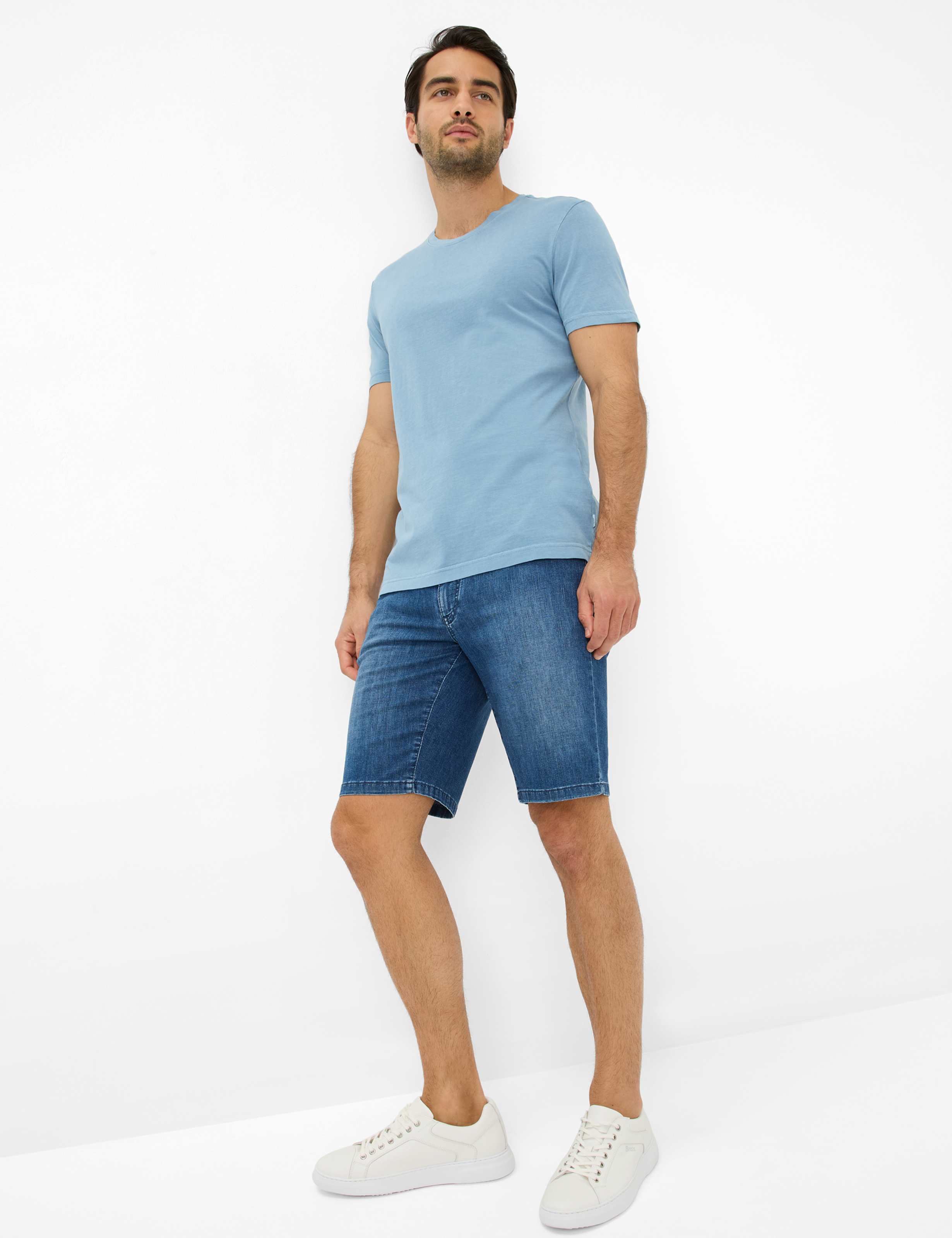 Homme Style TED Bleu  Tenue du mannequin