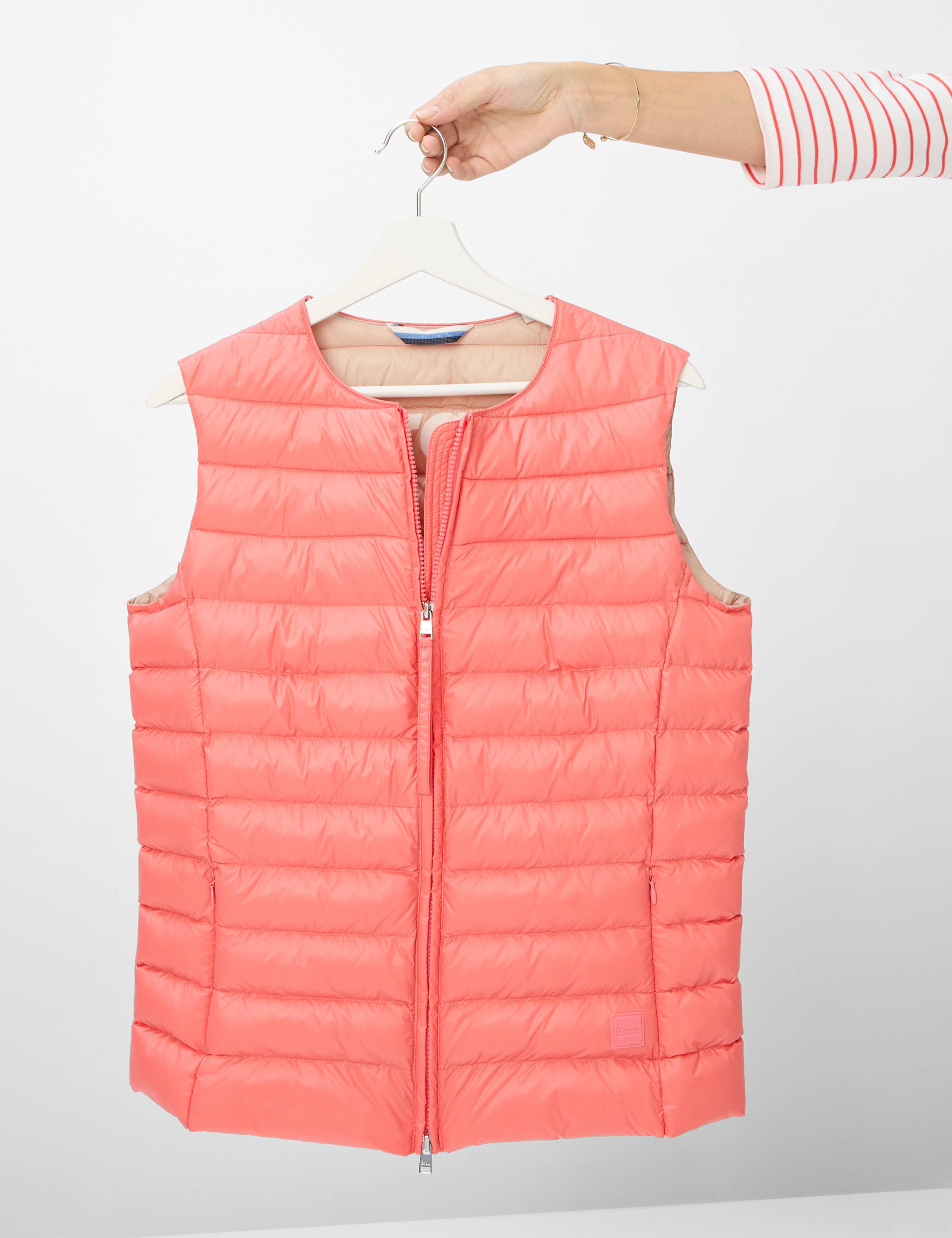 Women Style MUNICH Light Red  Detail 1