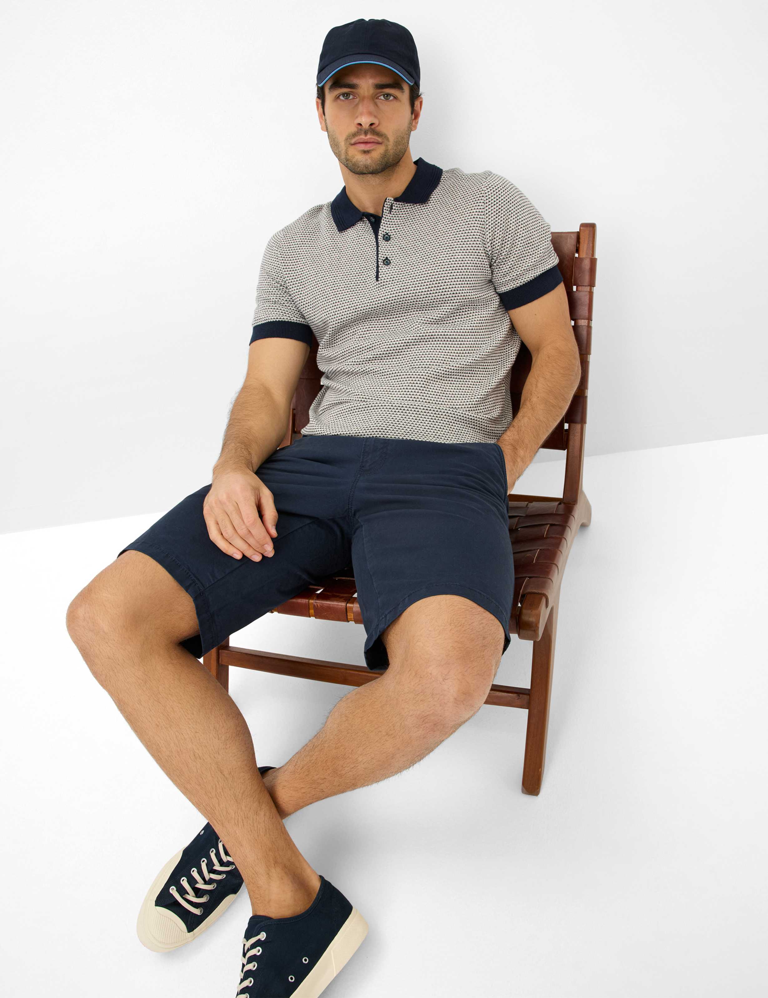 Men Style BARI Dark Blue Regular Fit Detail 1
