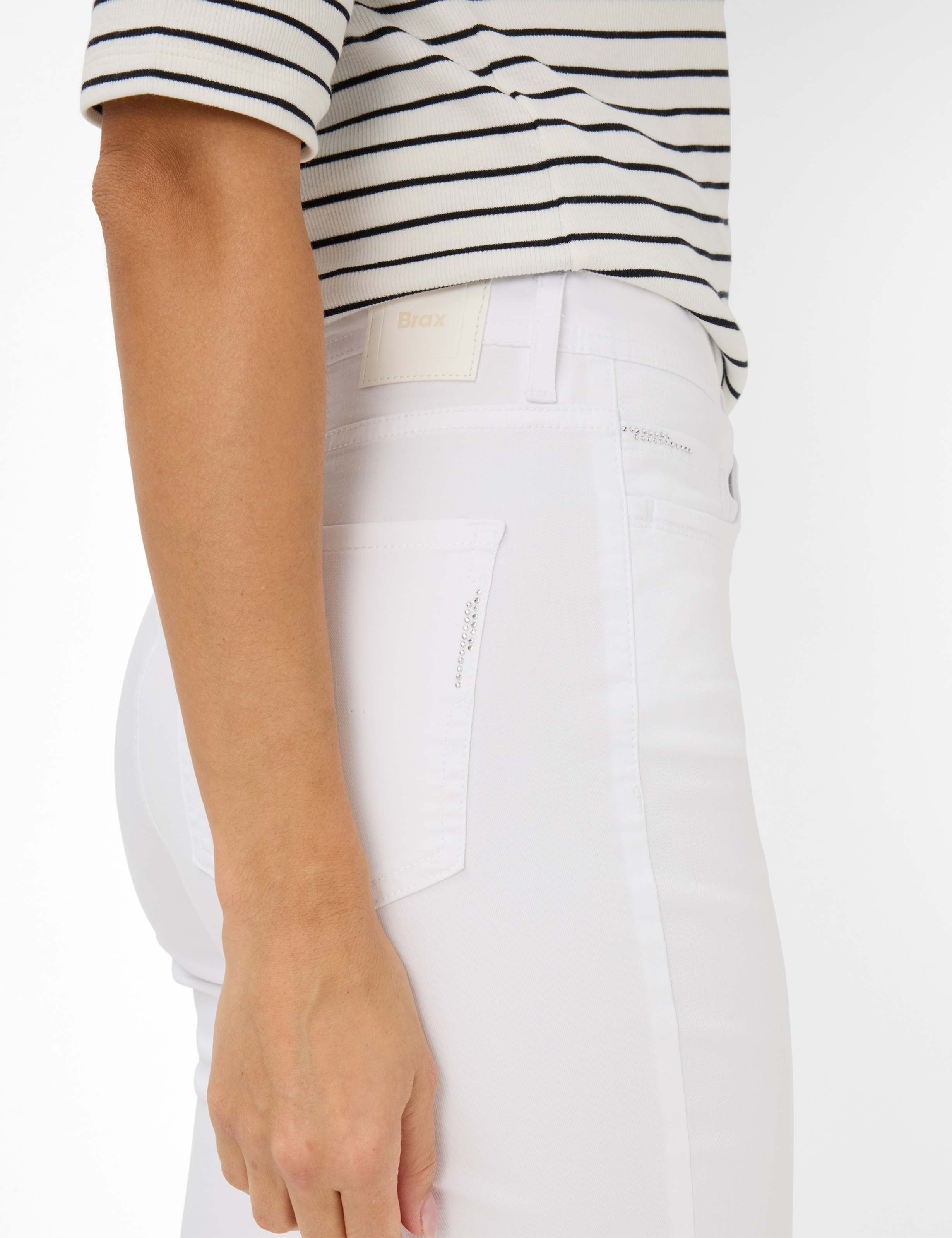 Damen Style CAROLA S Denim Weiß Feminine Fit Detail 2