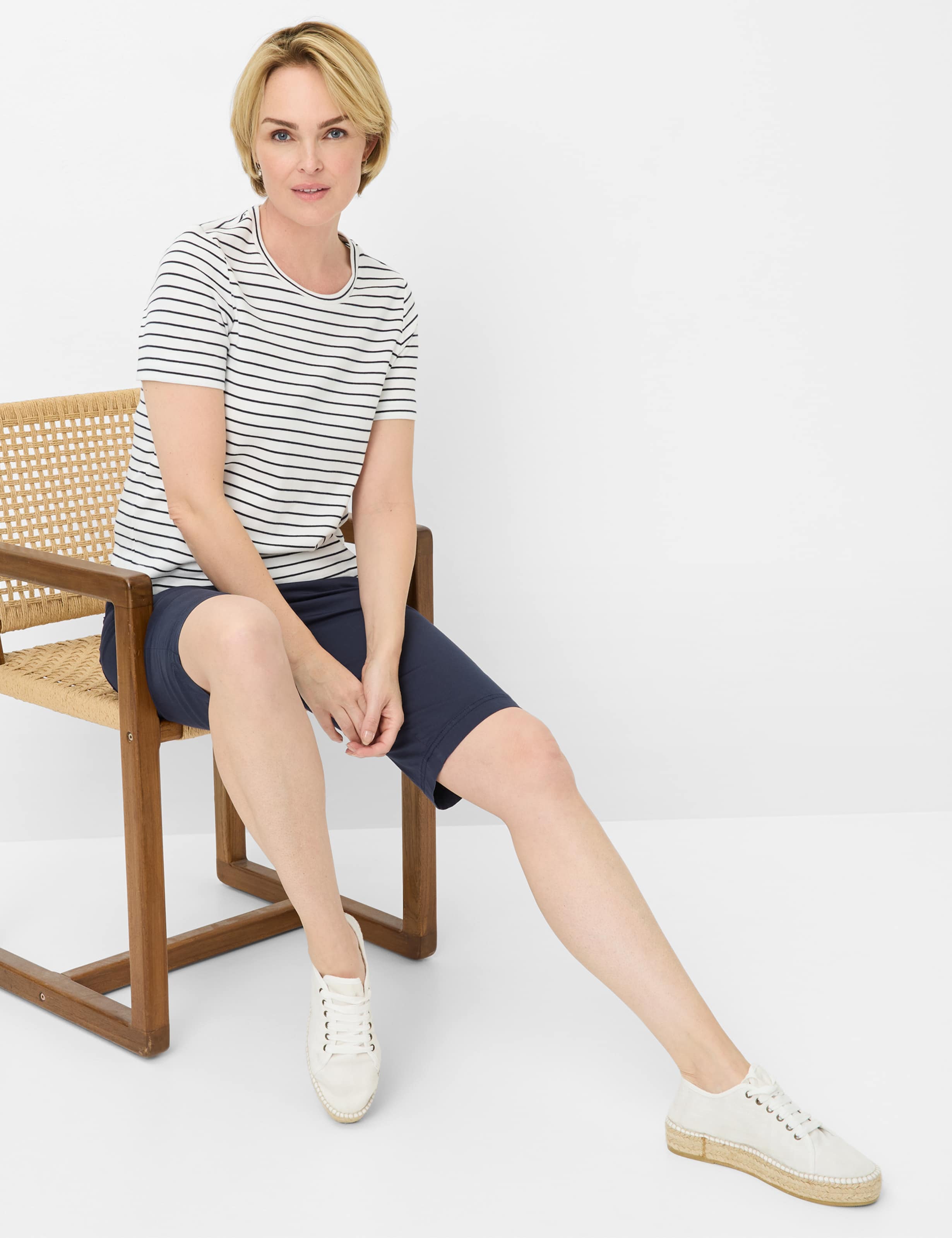 Damen Style PAMINA BERMUDA Dunkelblau Slim Fit Detail 1