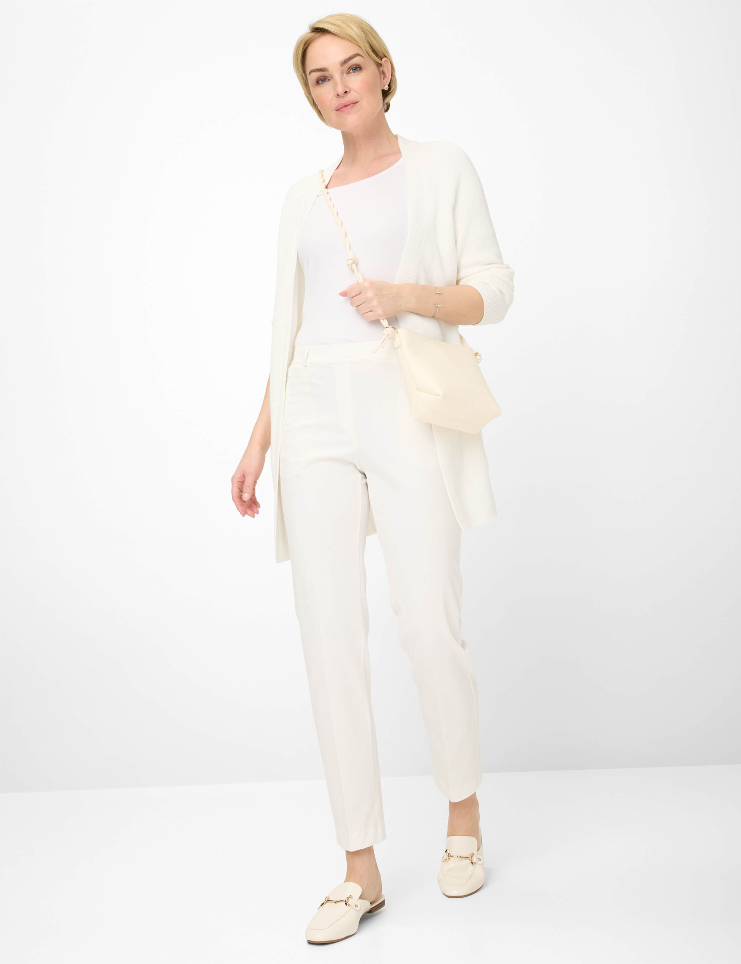 Damen Style CILLY Cremeweiß Comfort Plus Fit Model Outfit