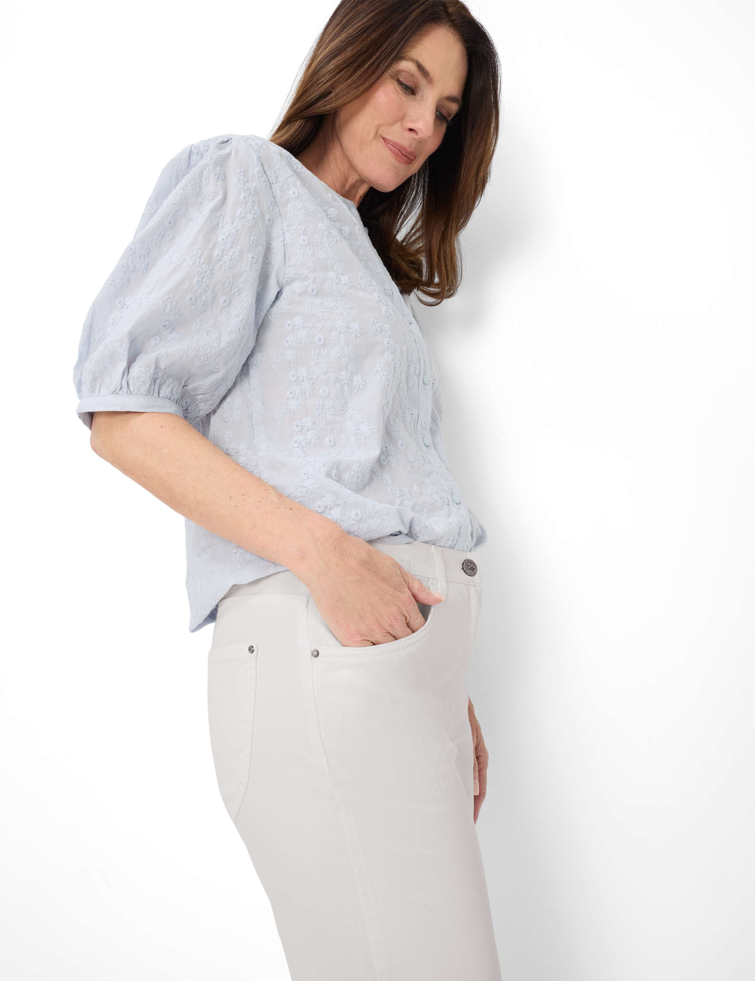 Dames Style CORRY Denim Wit Comfort Plus Fit Detail 1