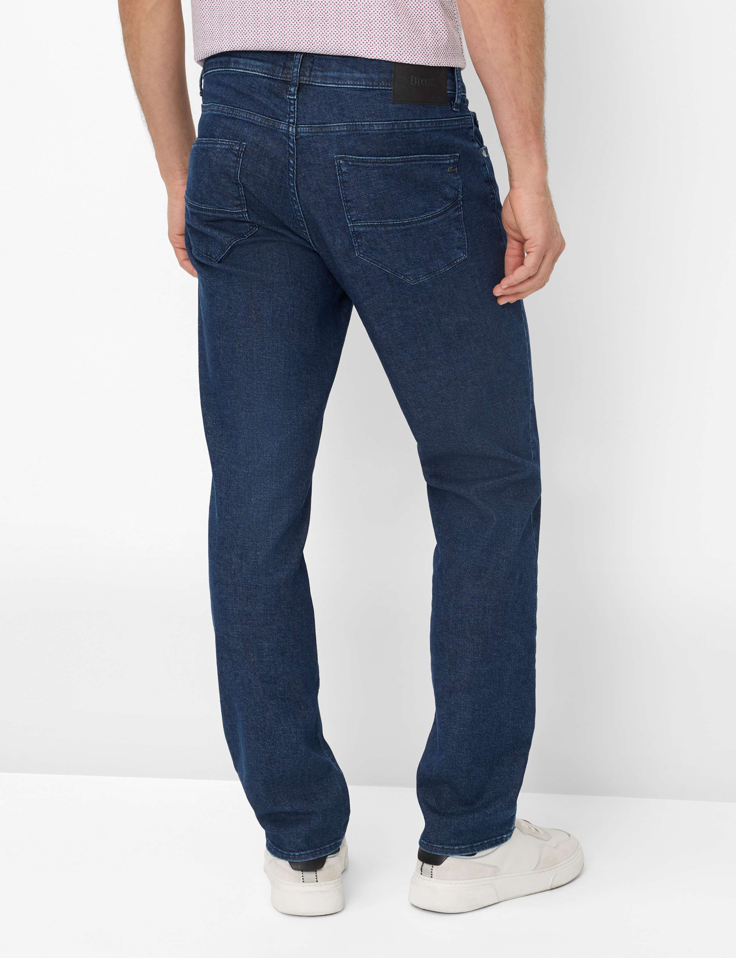 Men Style CADIZ Denim Dark Blue Straight Fit Model back