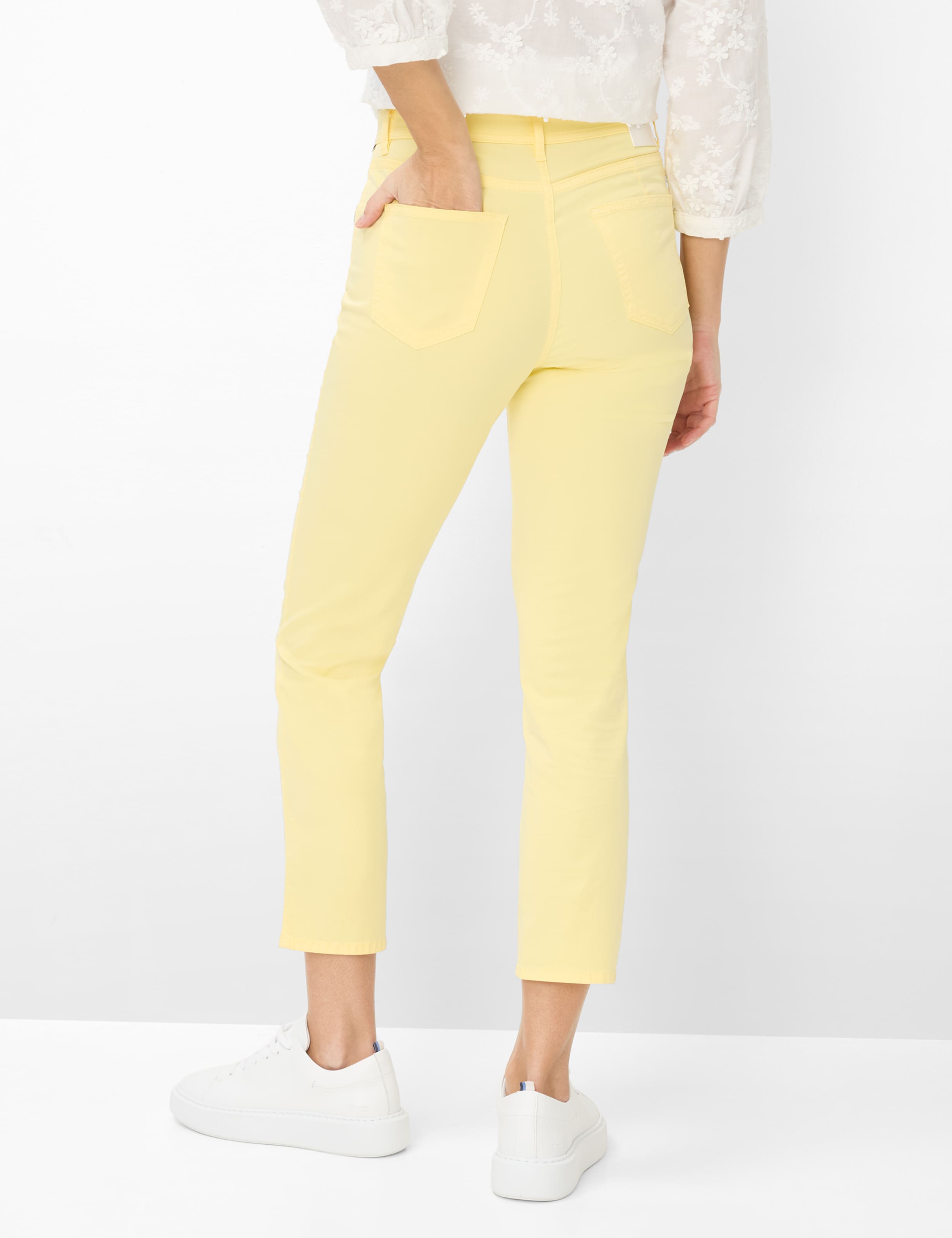 Thumbnail - Brax Damen Five-Pocket-Hose Style CAROLA S BUTTERCUP, hellgelb, Gr. 38L
