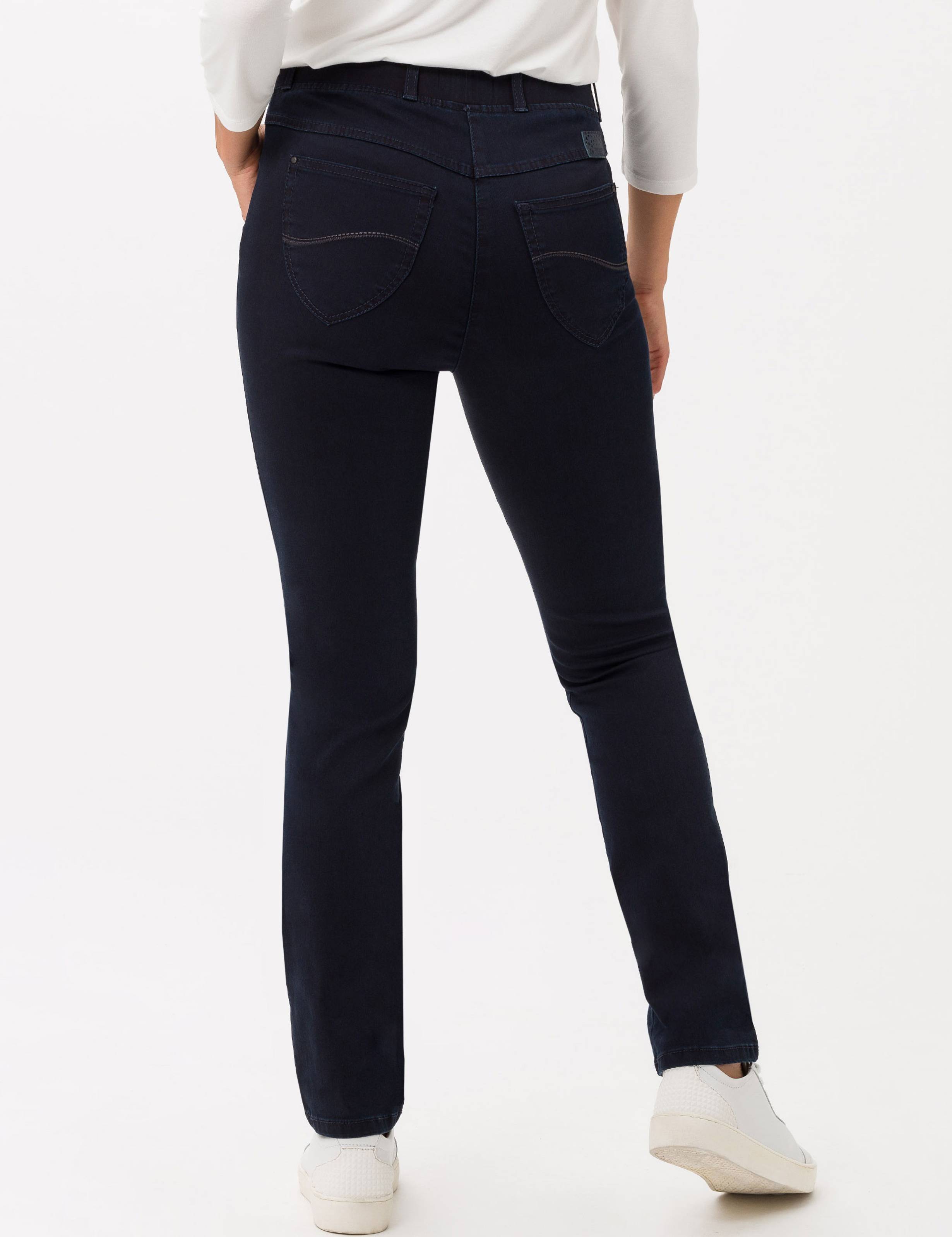 Damen Style LAVINA Denim Dunkelblau Super Slim Fit Model Outfit