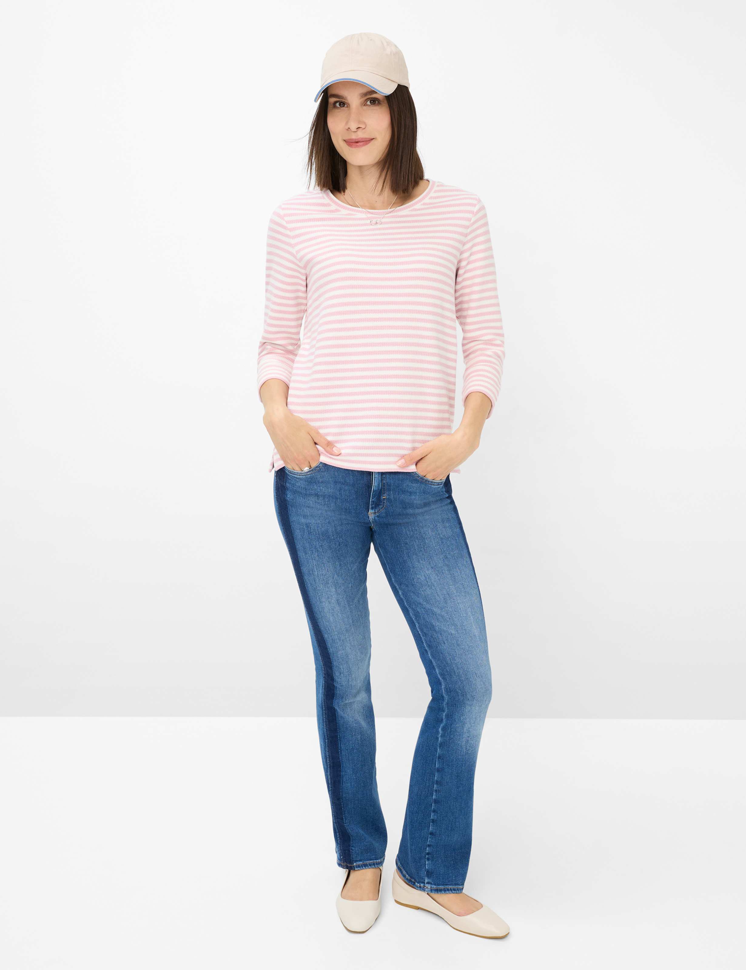 Damen Style BONNIE Rosa  Model Outfit