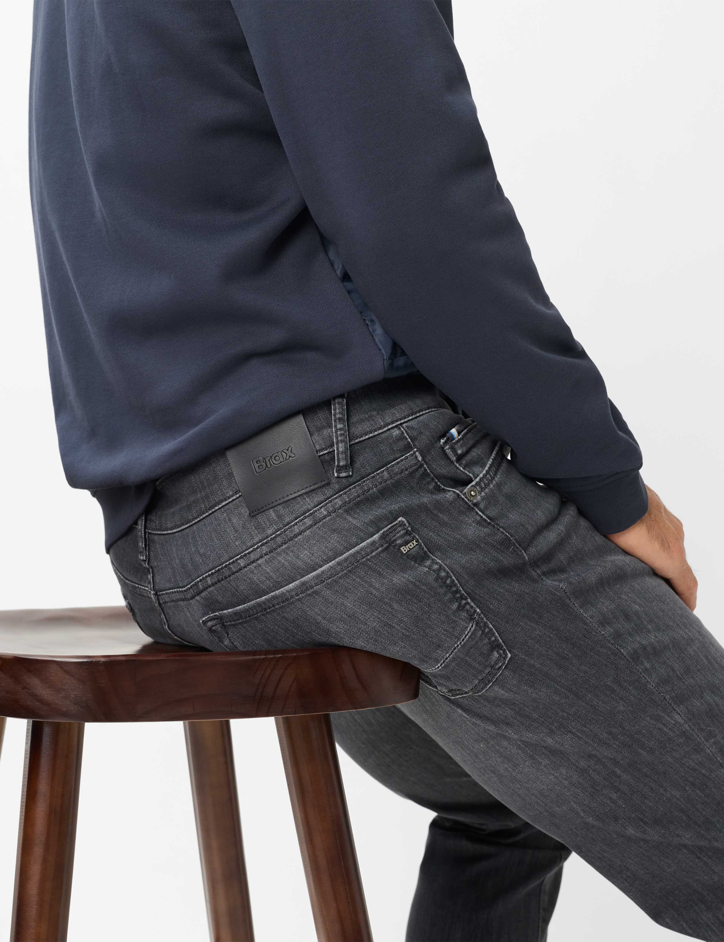 Herre Style CHUCK Denim Grå Modern Fit Detalje 1