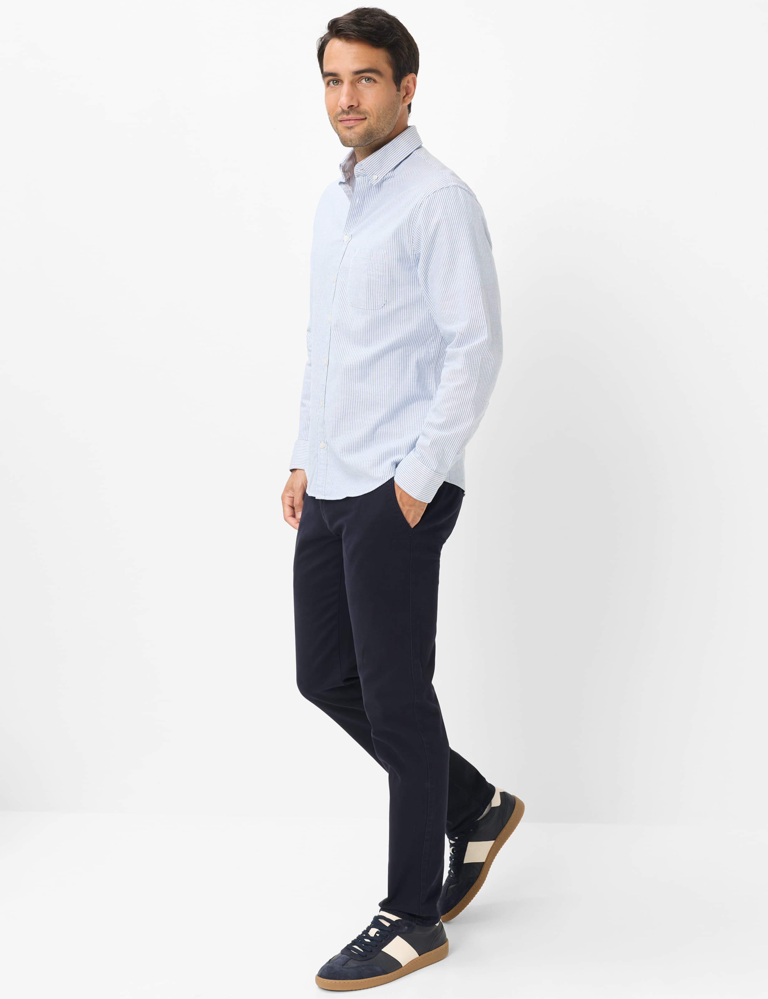 Herren Style DANIEL Blau  Model Outfit
