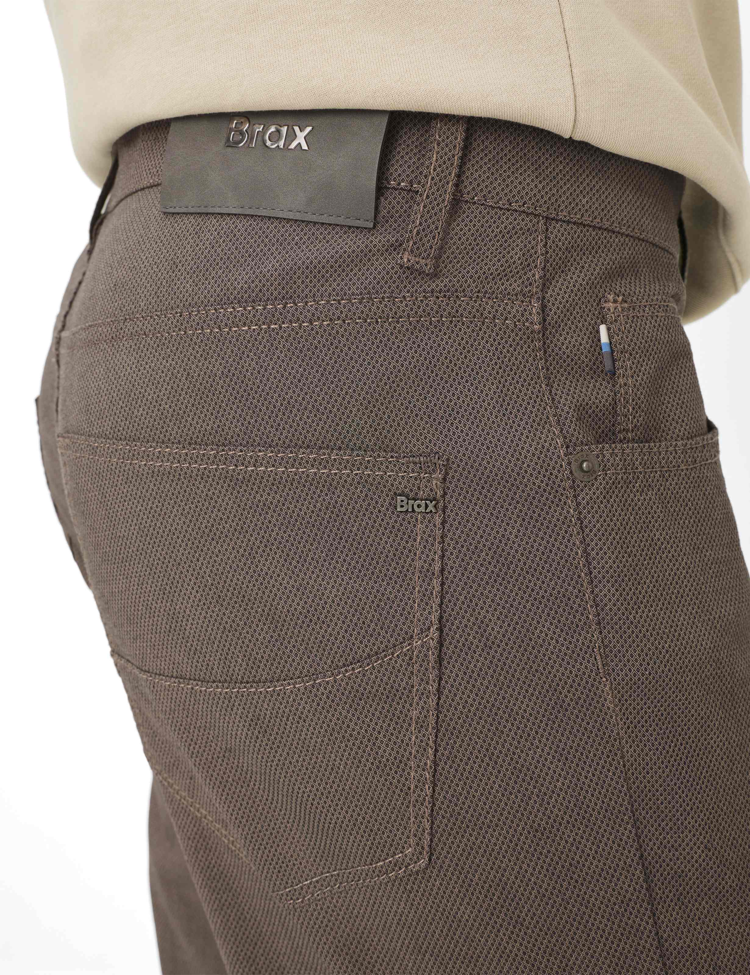 Herre Style CADIZ Mørkebrun Straight Fit Detalje 2