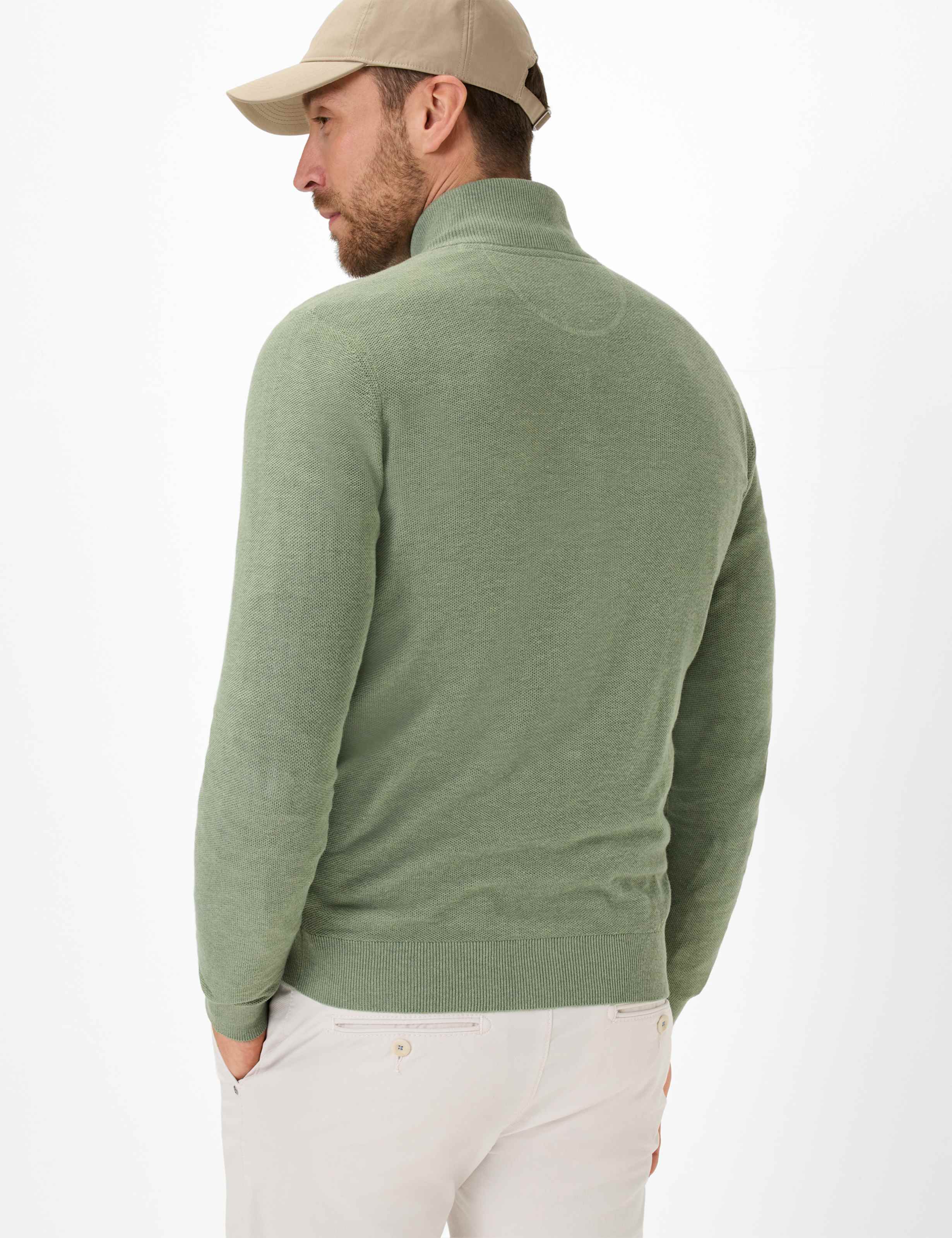 Herren Style JAKE Grün  Model Rueck