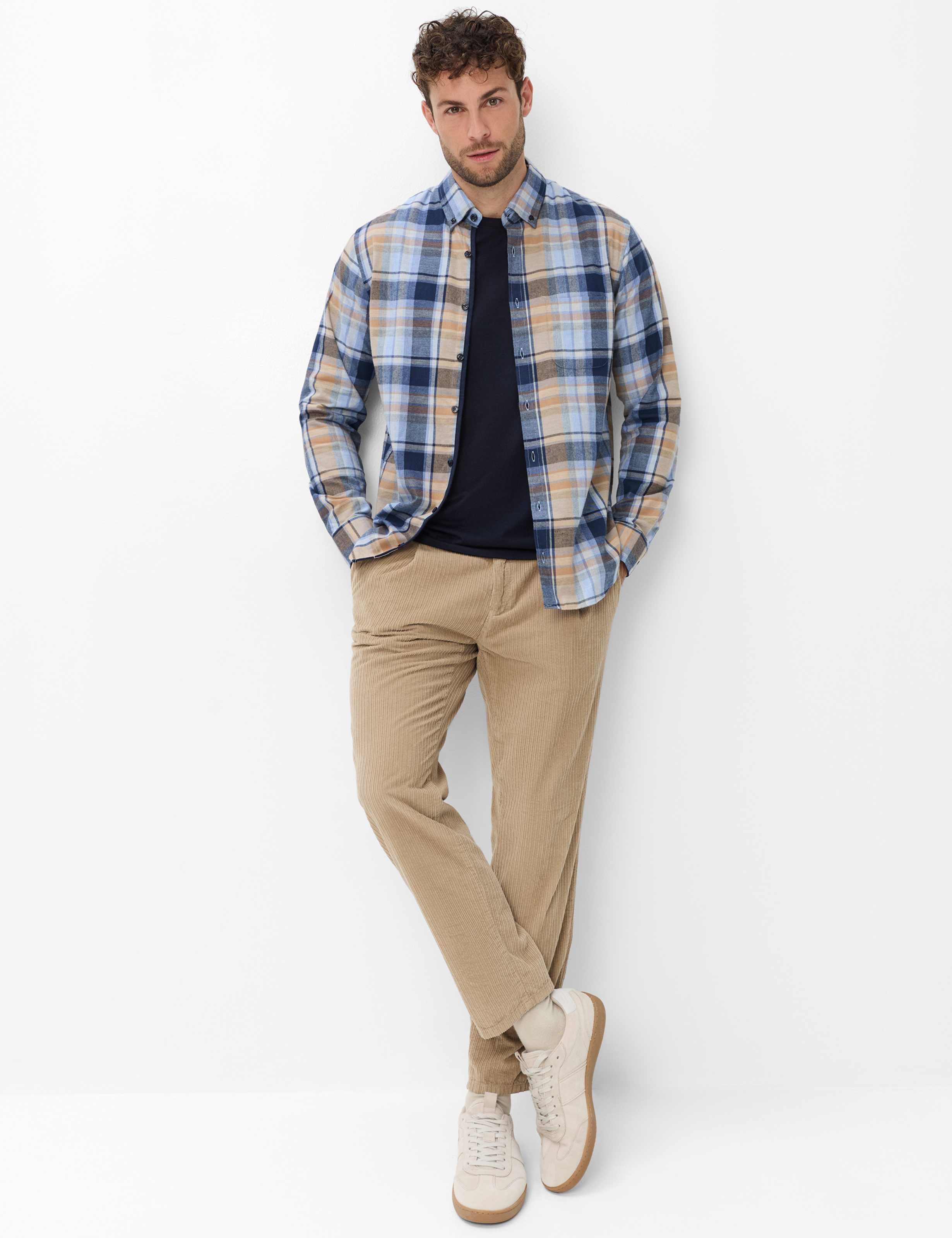 Heren Style DANIEL Donkerblauw  Model outfit