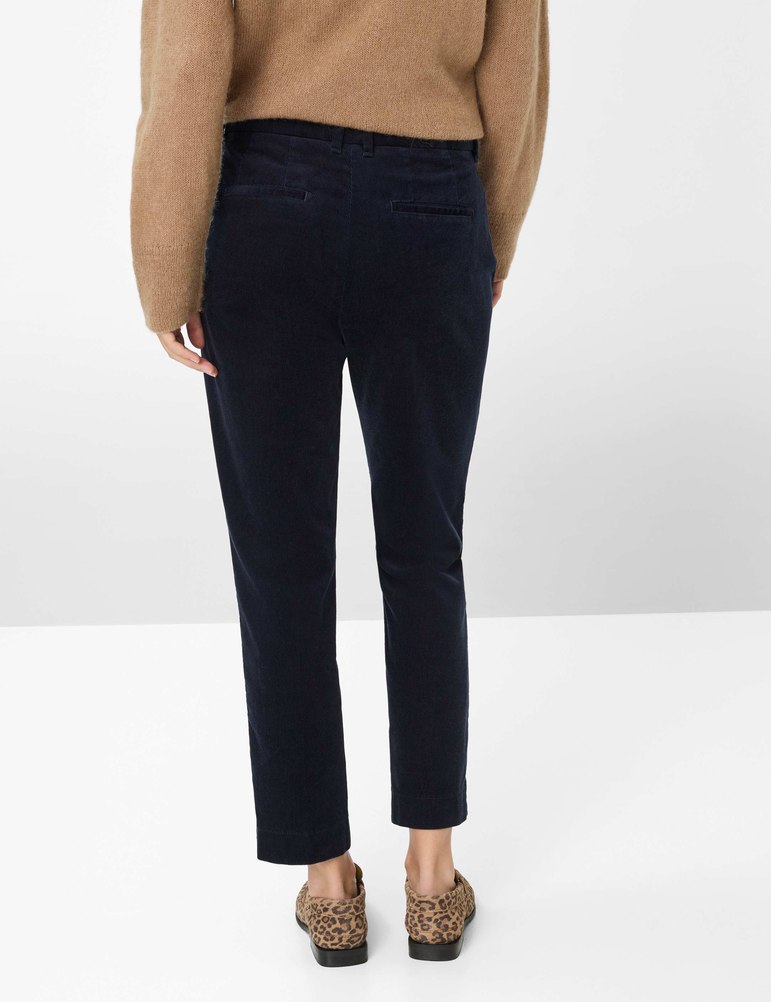 Femme Style MARA S Bleu Foncé Regular Fit Dos mannequin