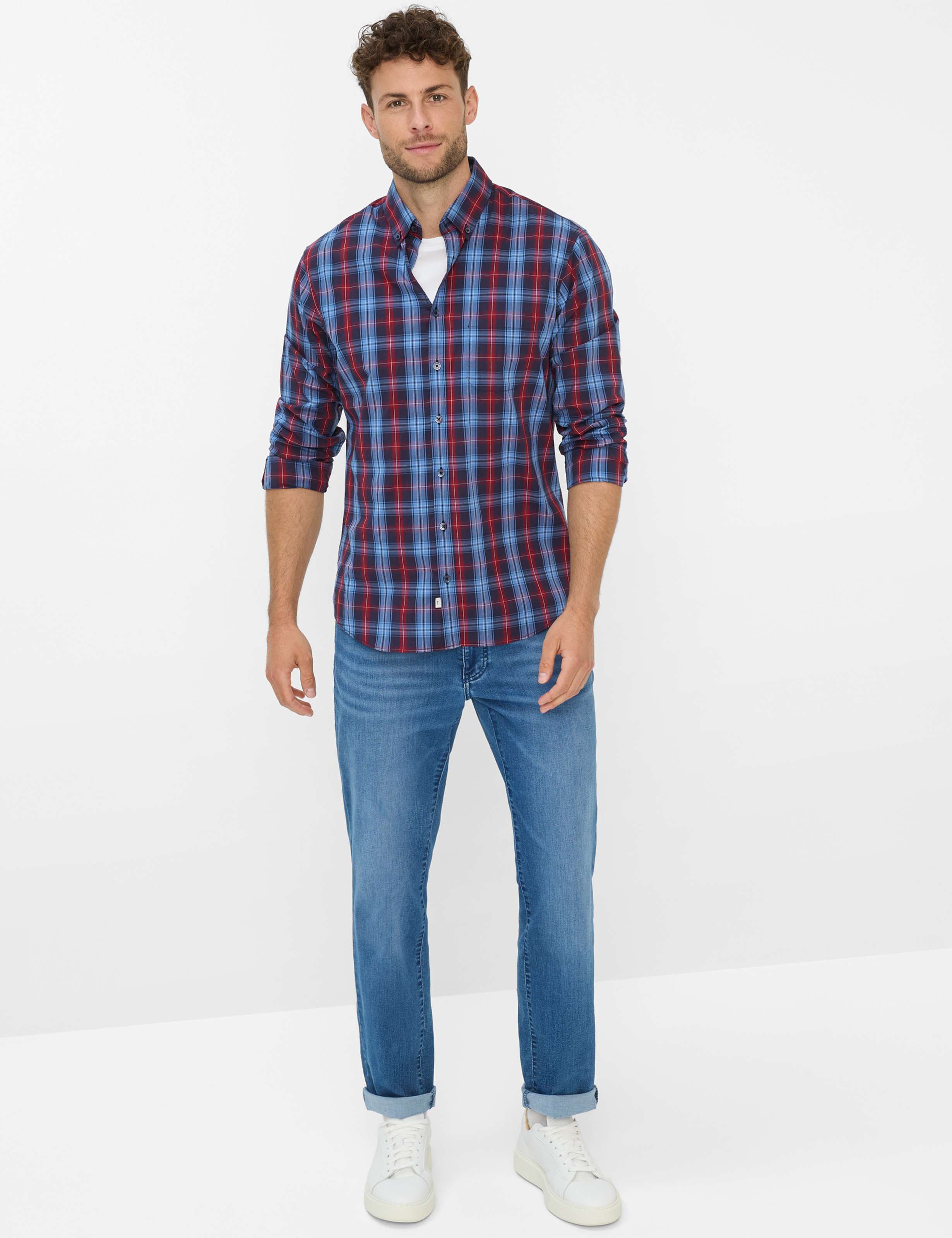 Herren Style DANIEL Dunkelrot  Model Outfit