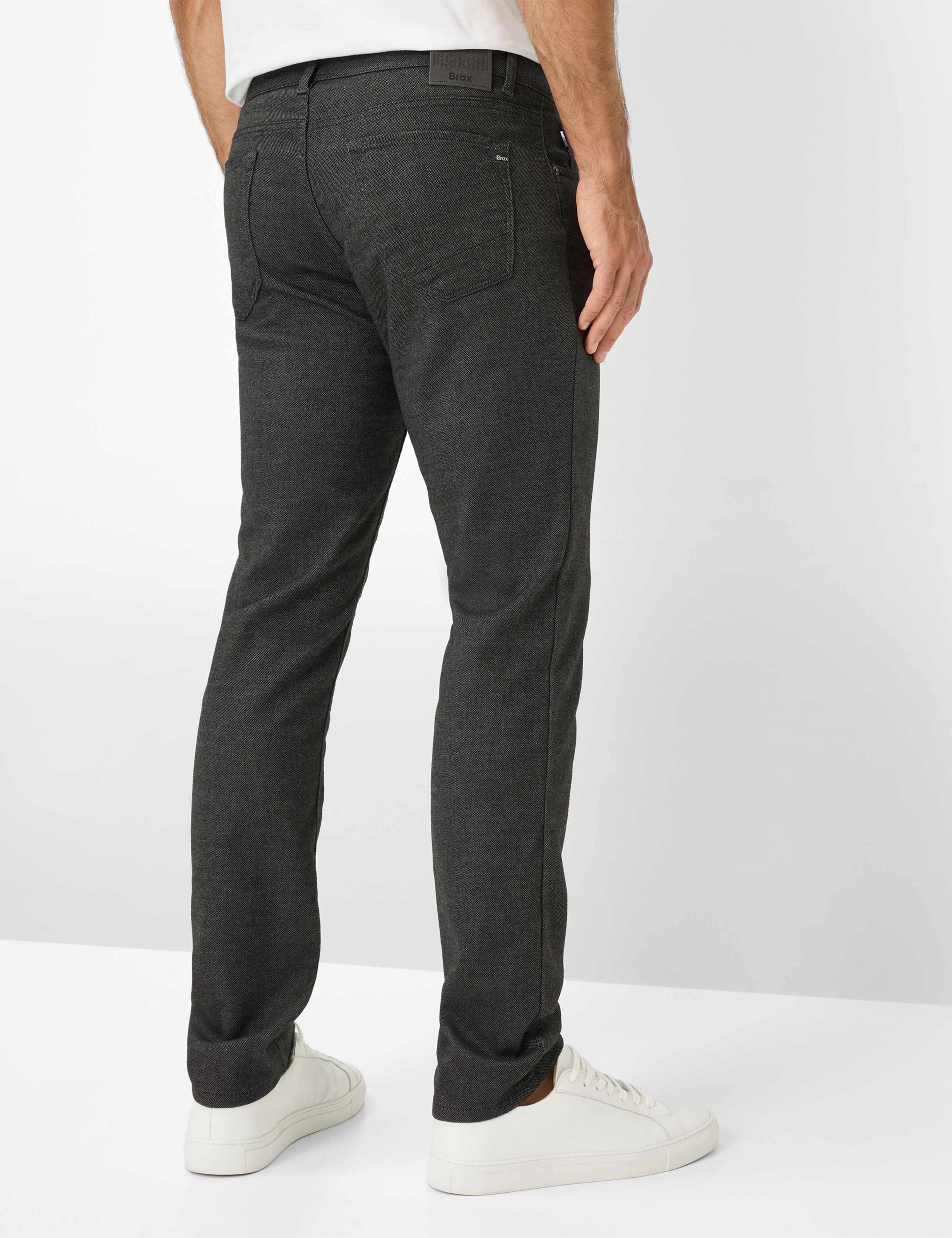Heren Style CHUCK Mediumgrijs Modern Fit Model achterkant