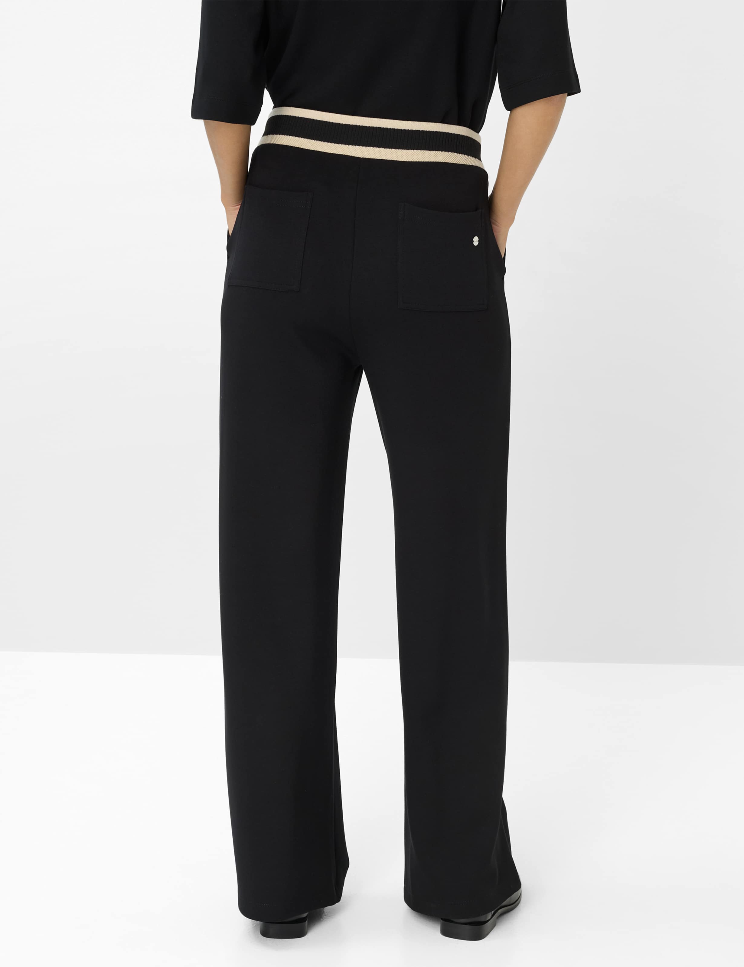 Damen Style MAINE Schwarz Wide Leg Model Rueck