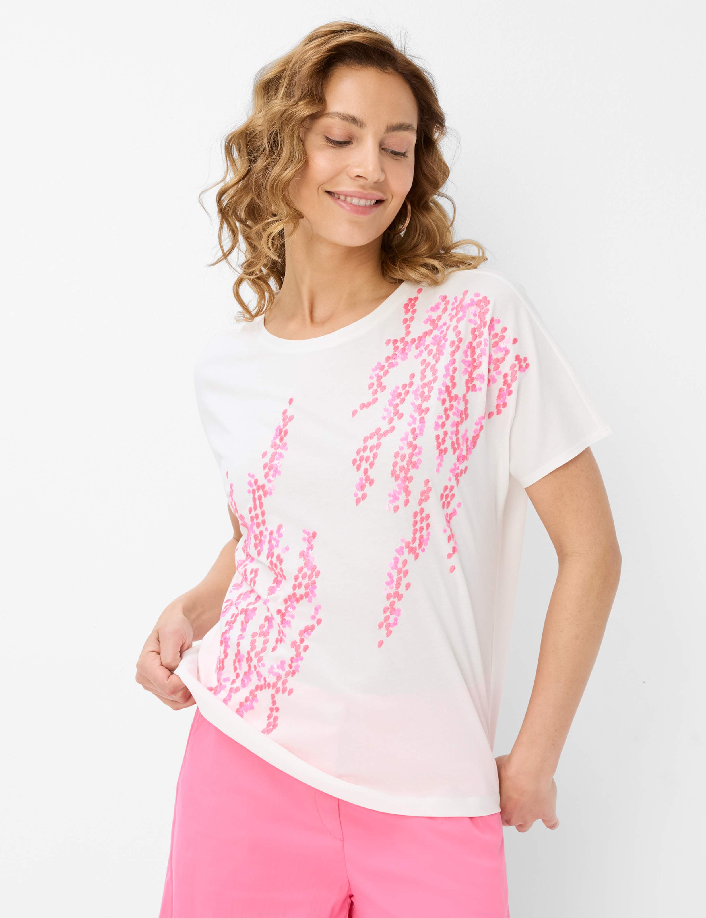 Shades of pink, Women, Style CAELEN, MODEL_FRONT_ISHOP