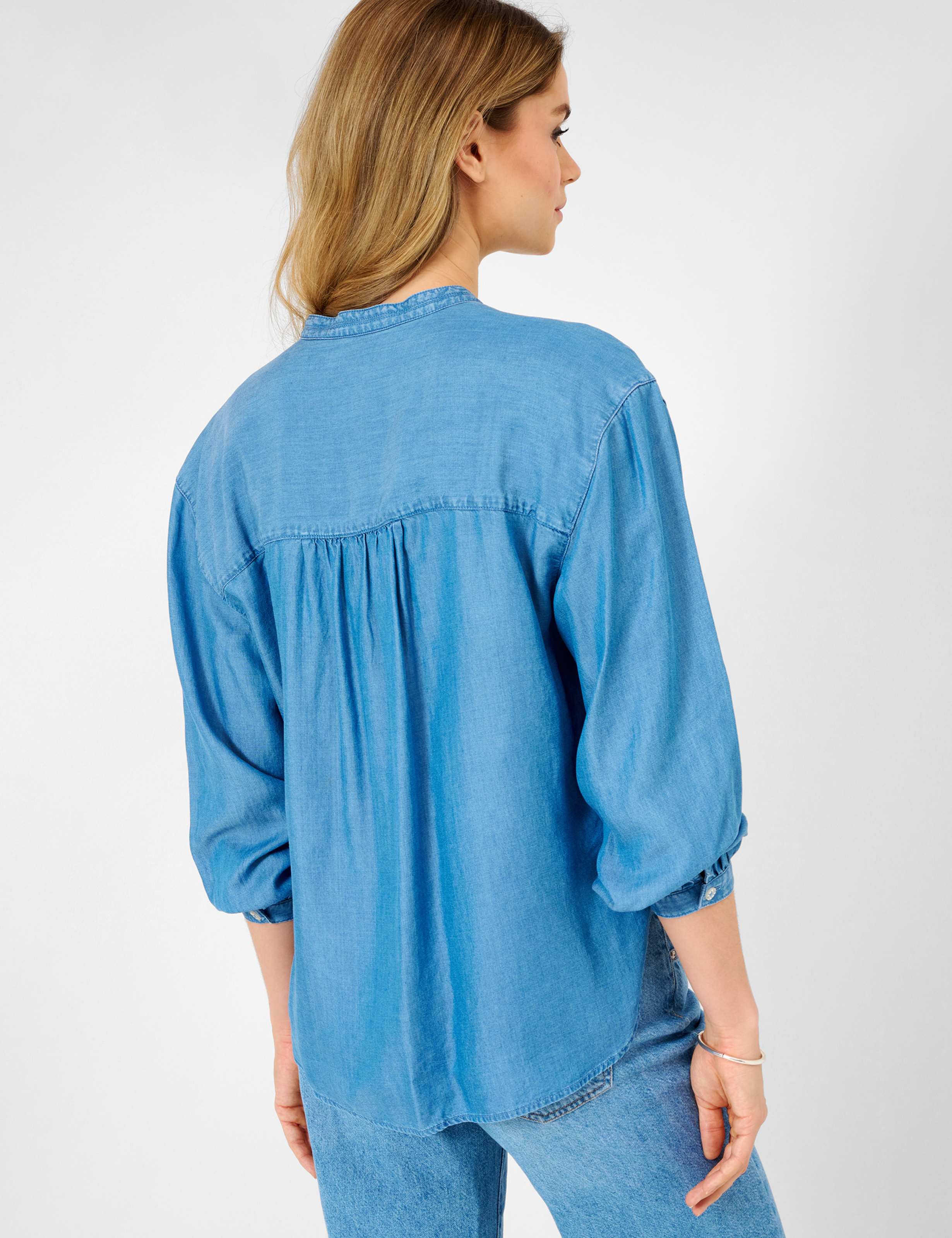 Women Style VIVIEN sky blue  Model back