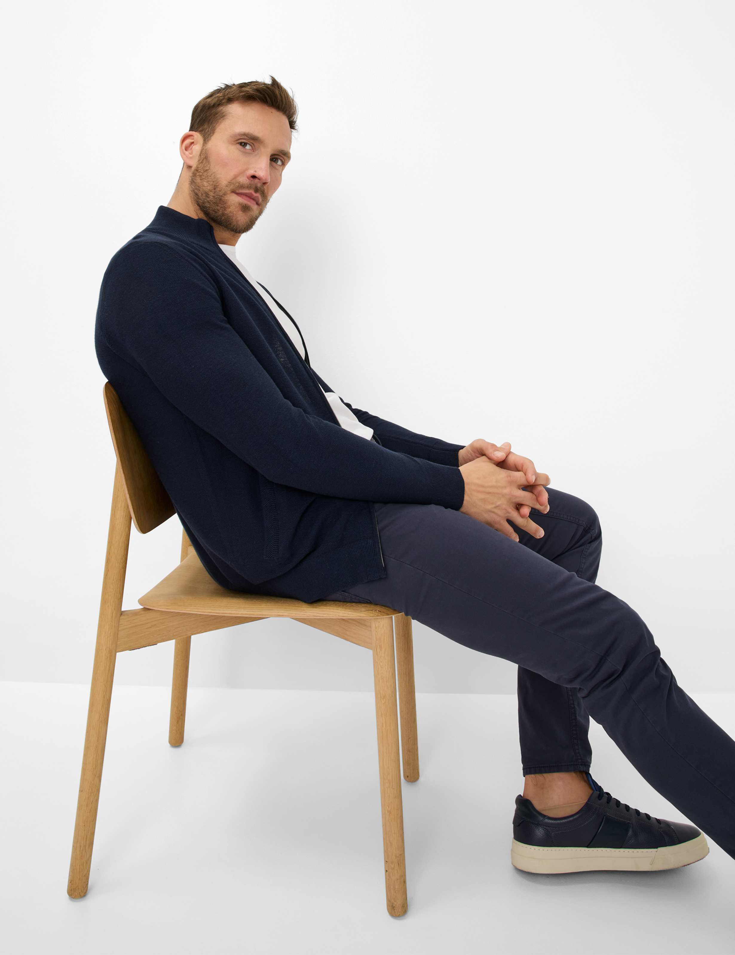 Herre Style CHUCK Mørkeblå Modern Fit Detalje 1