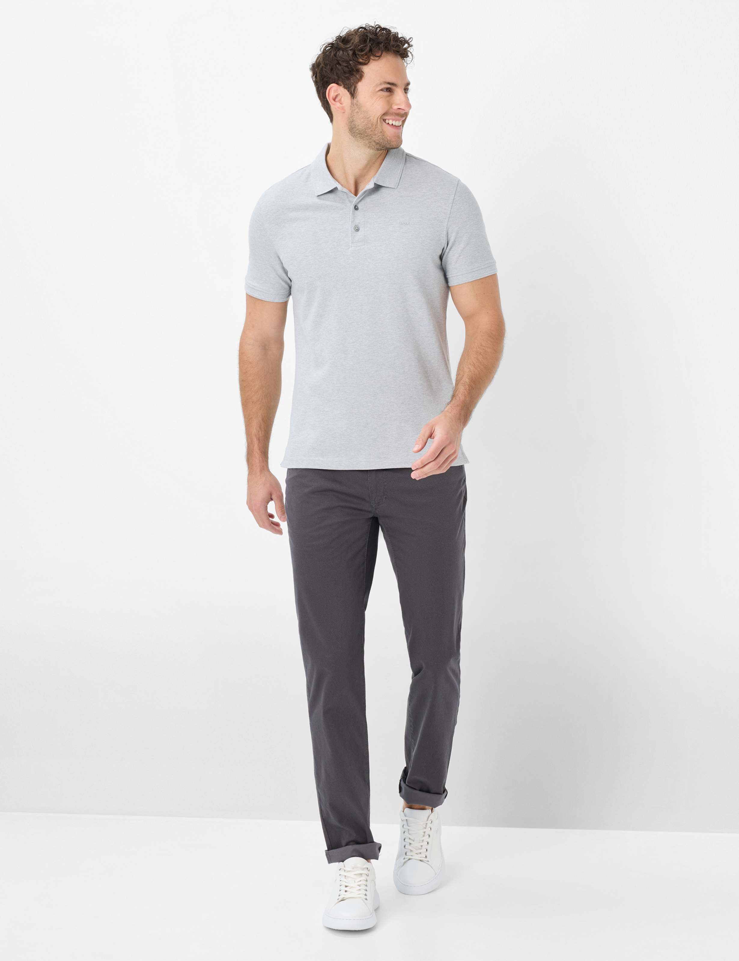 Herren Style CADIZ Dunkelgrau Straight Fit Model Outfit