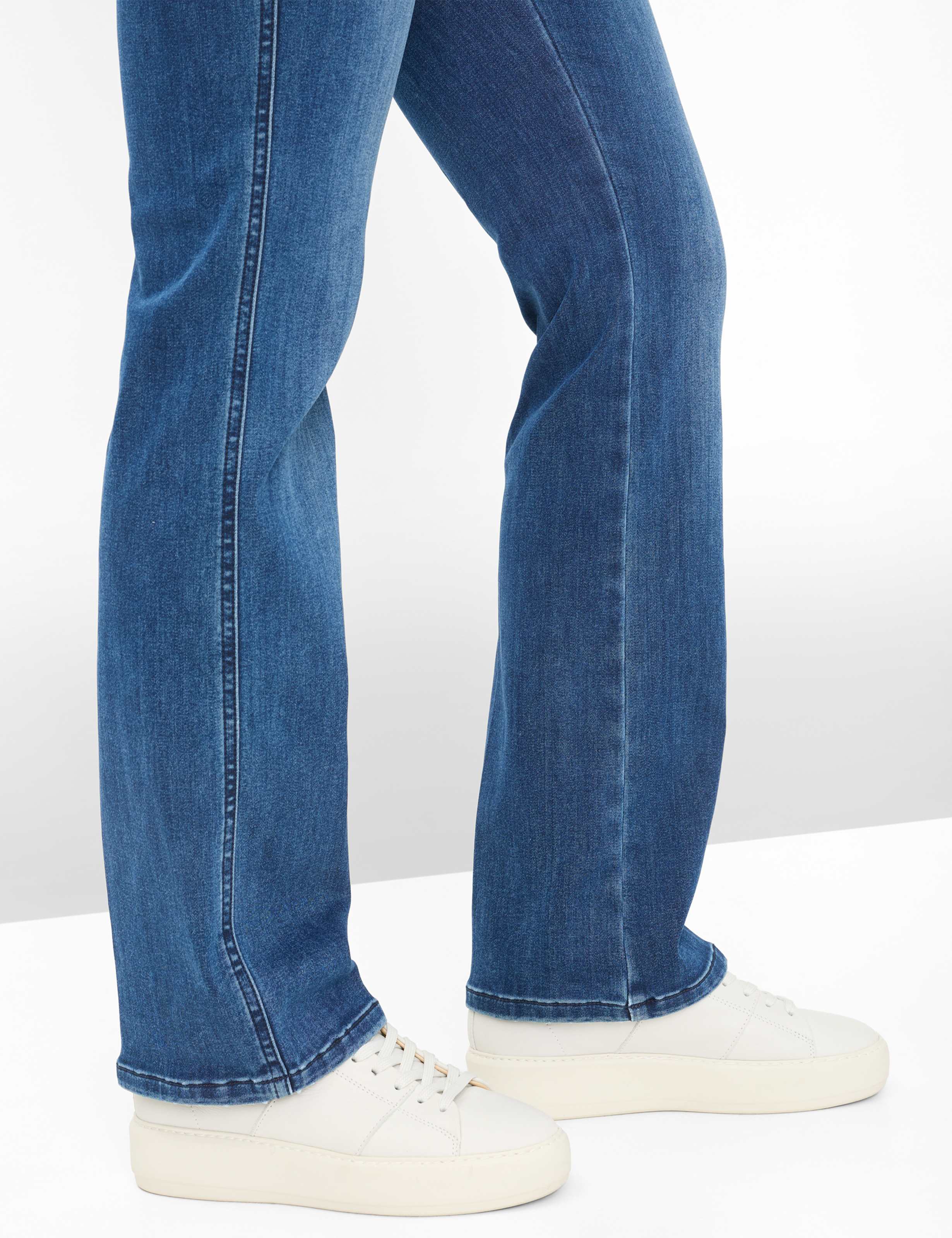 Women Style MARY Blue Regular Fit Detail 2