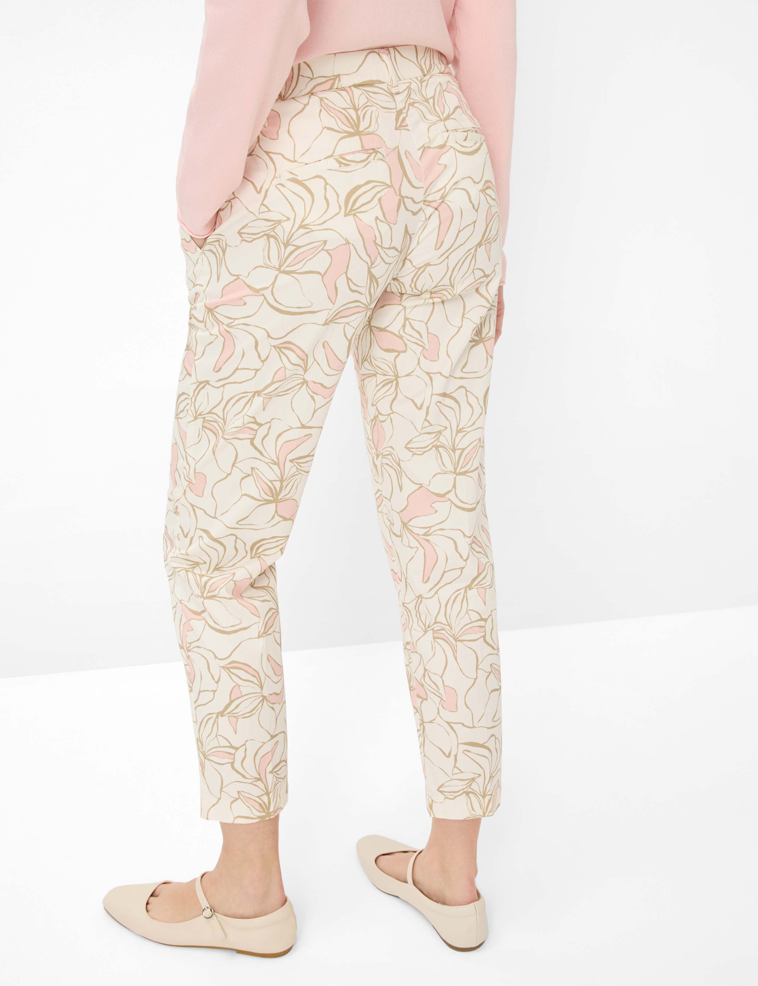 Damen Style MARON S Rosa Regular Fit Model Rueck