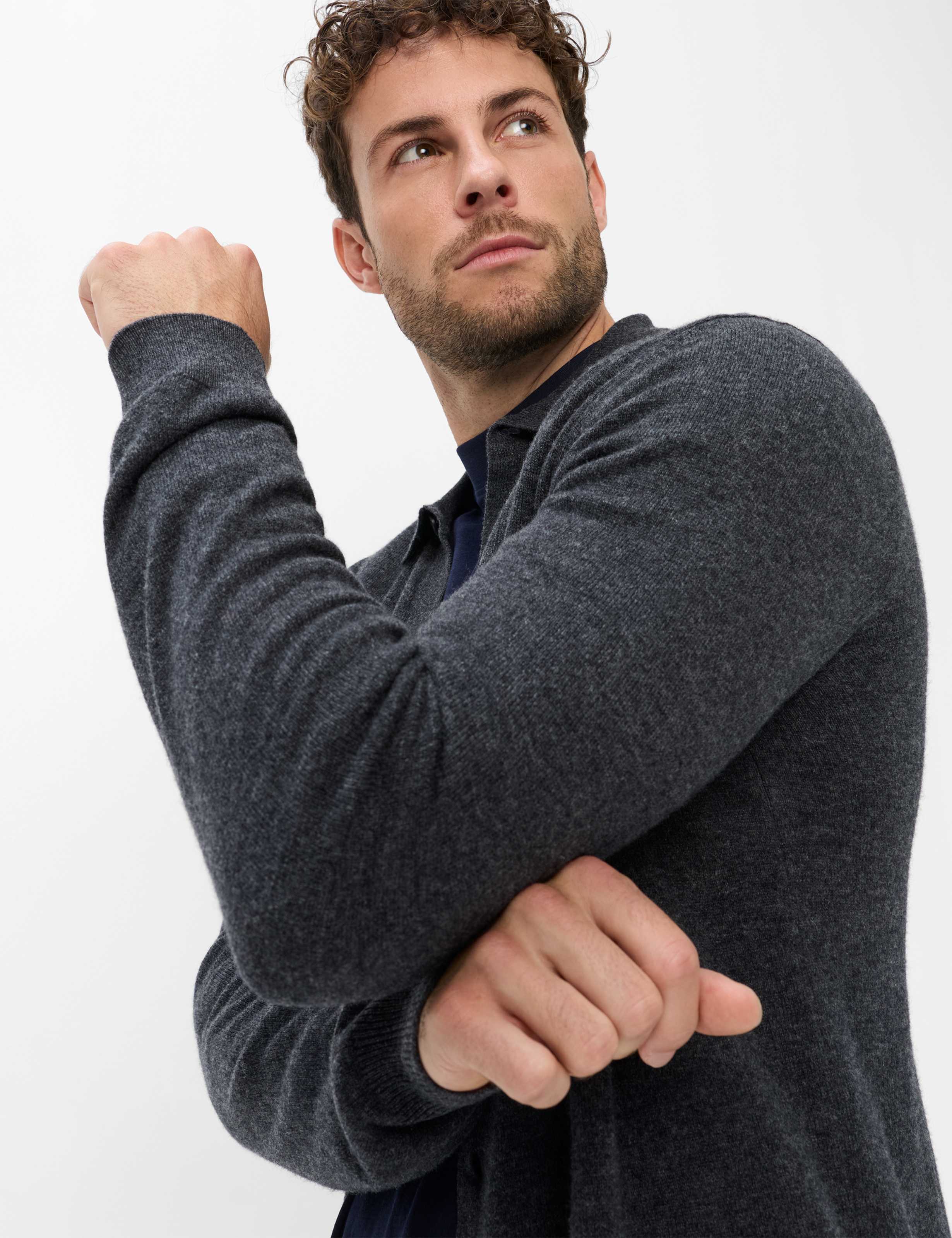 Herren Style JAYDEN Dunkelgrau  Detail 1