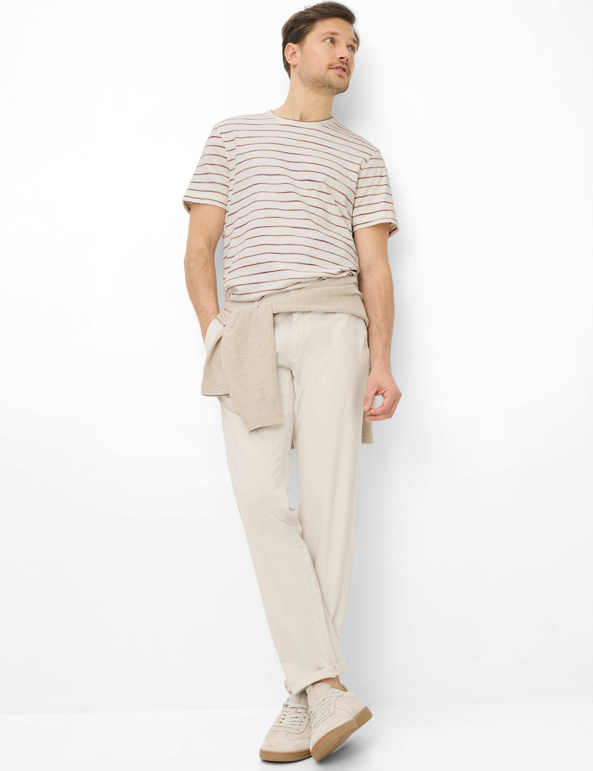 Homme Style FABIO Beige Clair Modern Fit Tenue du mannequin