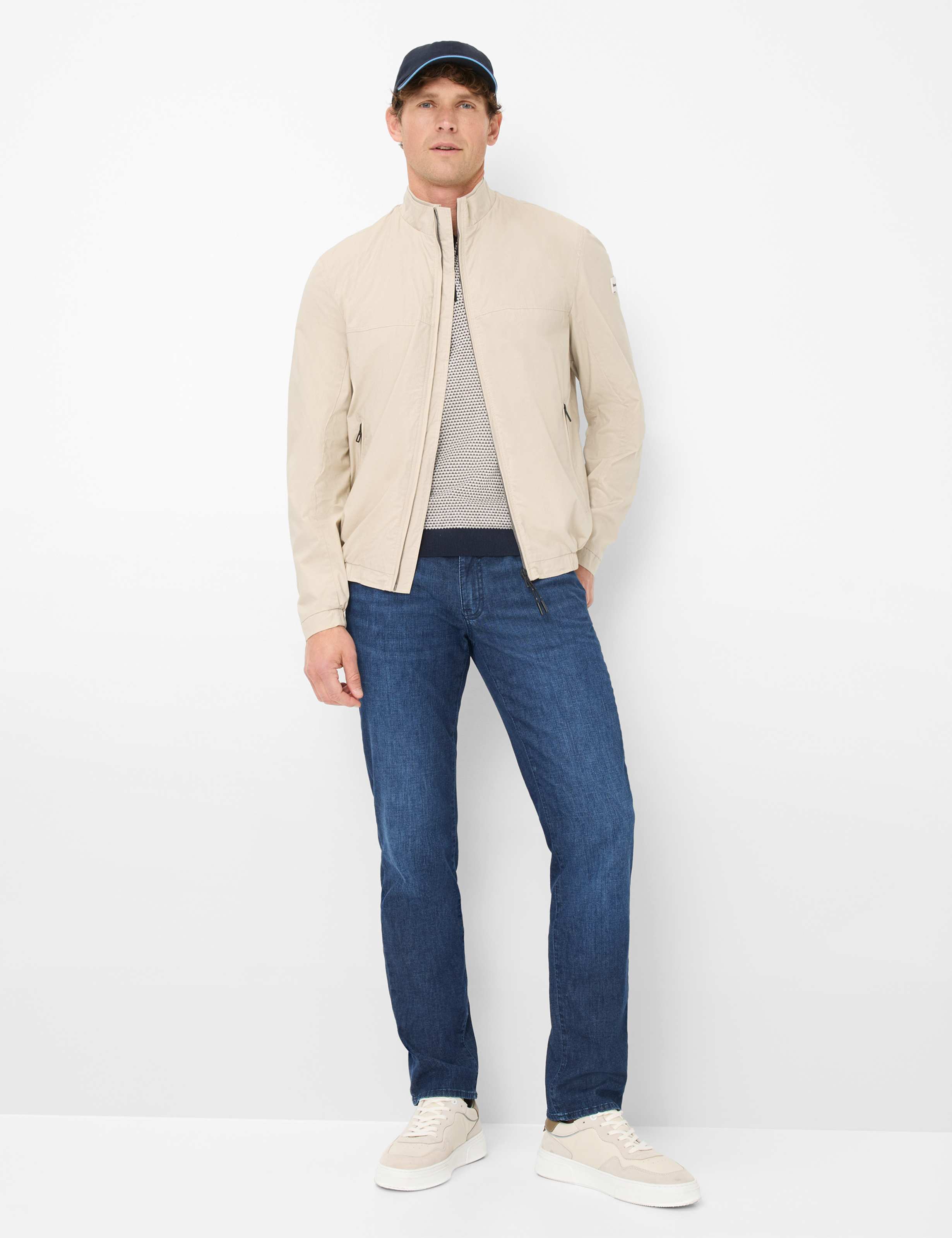 Men Style CALVIN Beige  Model Outfit