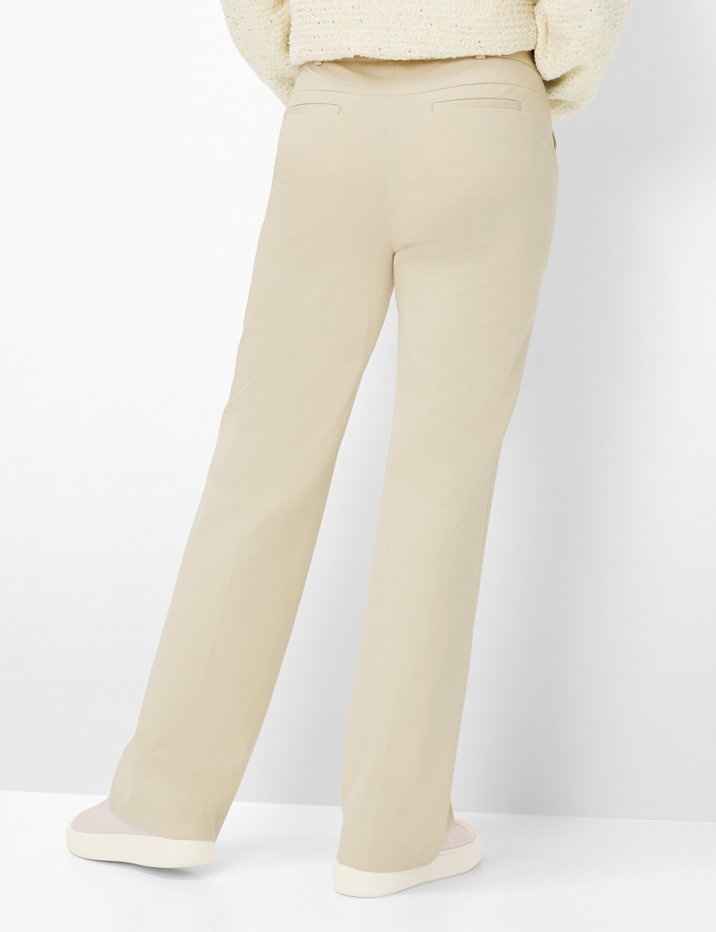 Thumbnail - Raphaela by Brax Damen Marlenehose Style LILLYTH FLARED ECRU, hellbeige, Gr. 44K