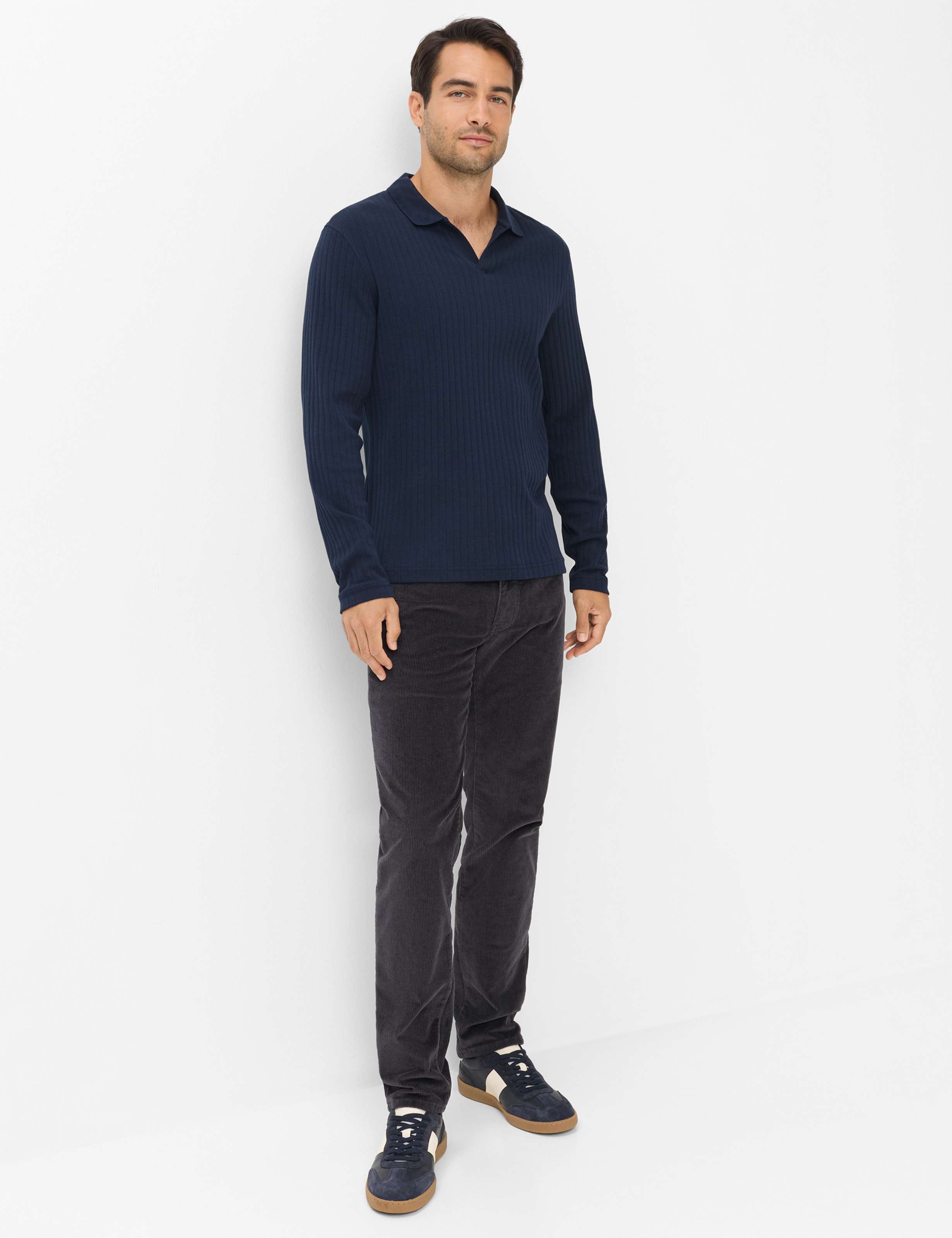 Homme Style PRINCETON Bleu Foncé  Tenue du mannequin