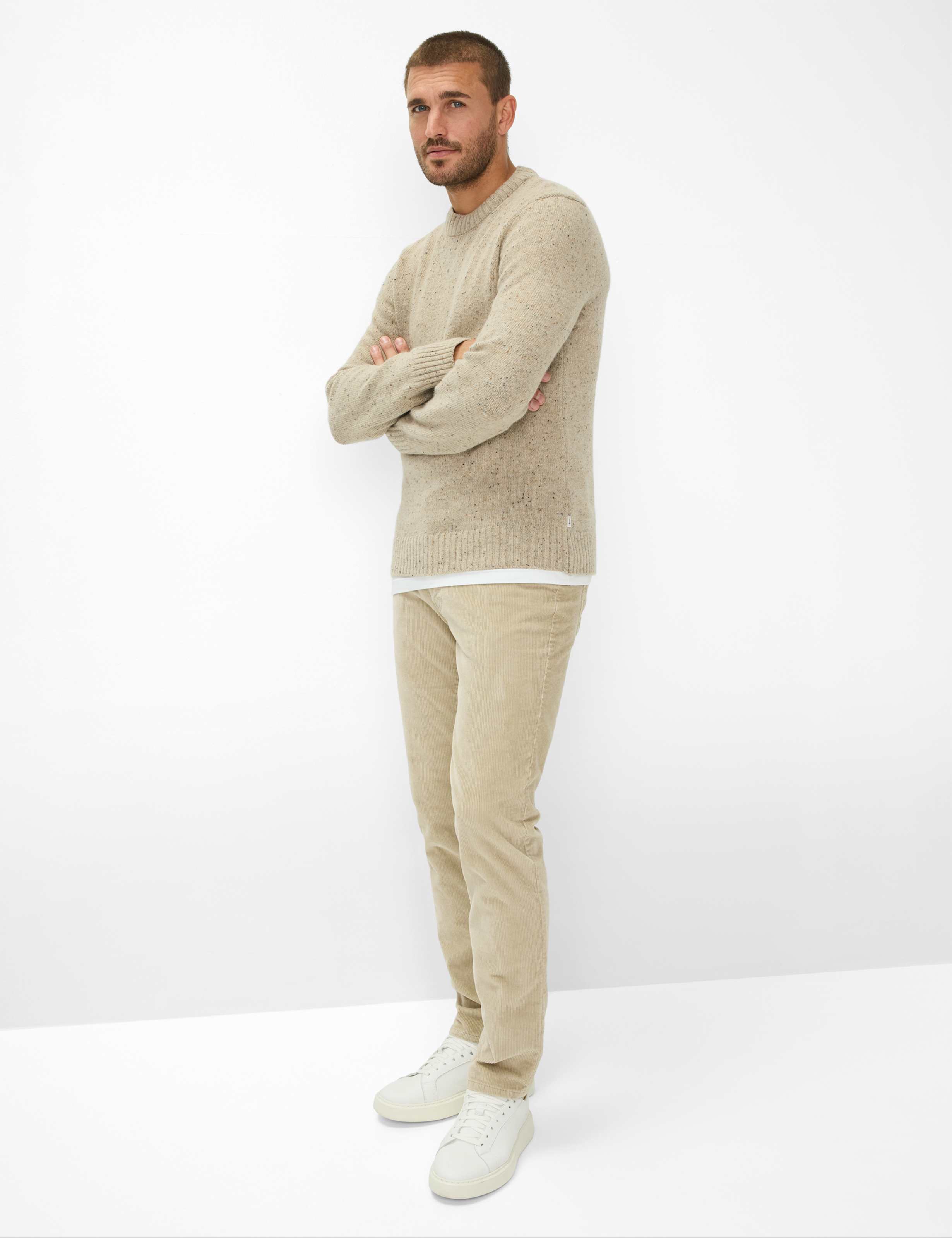 Herren Style CADIZ Beige Straight Fit Model Outfit