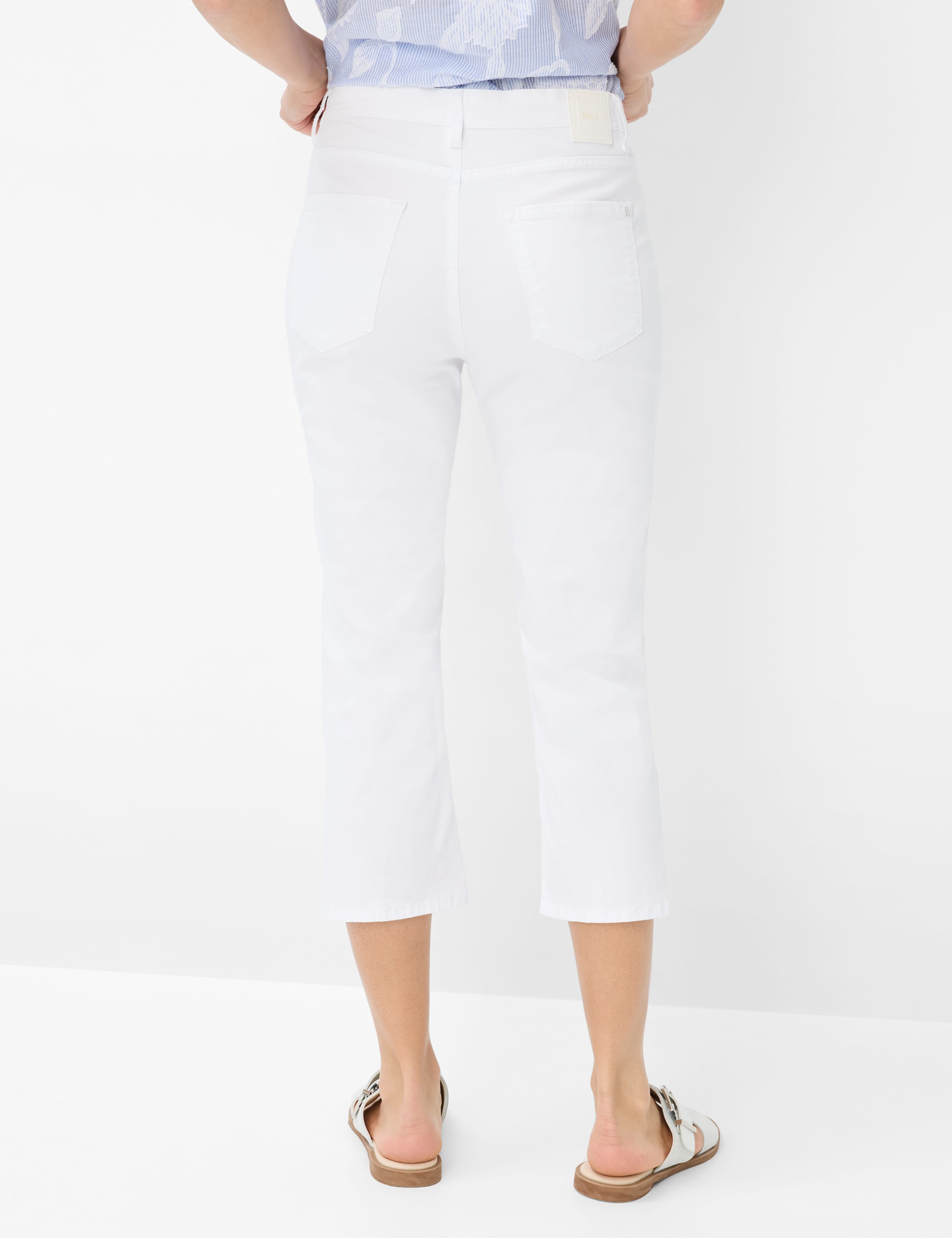 Women Style MARY C Denim White Regular Fit Model back