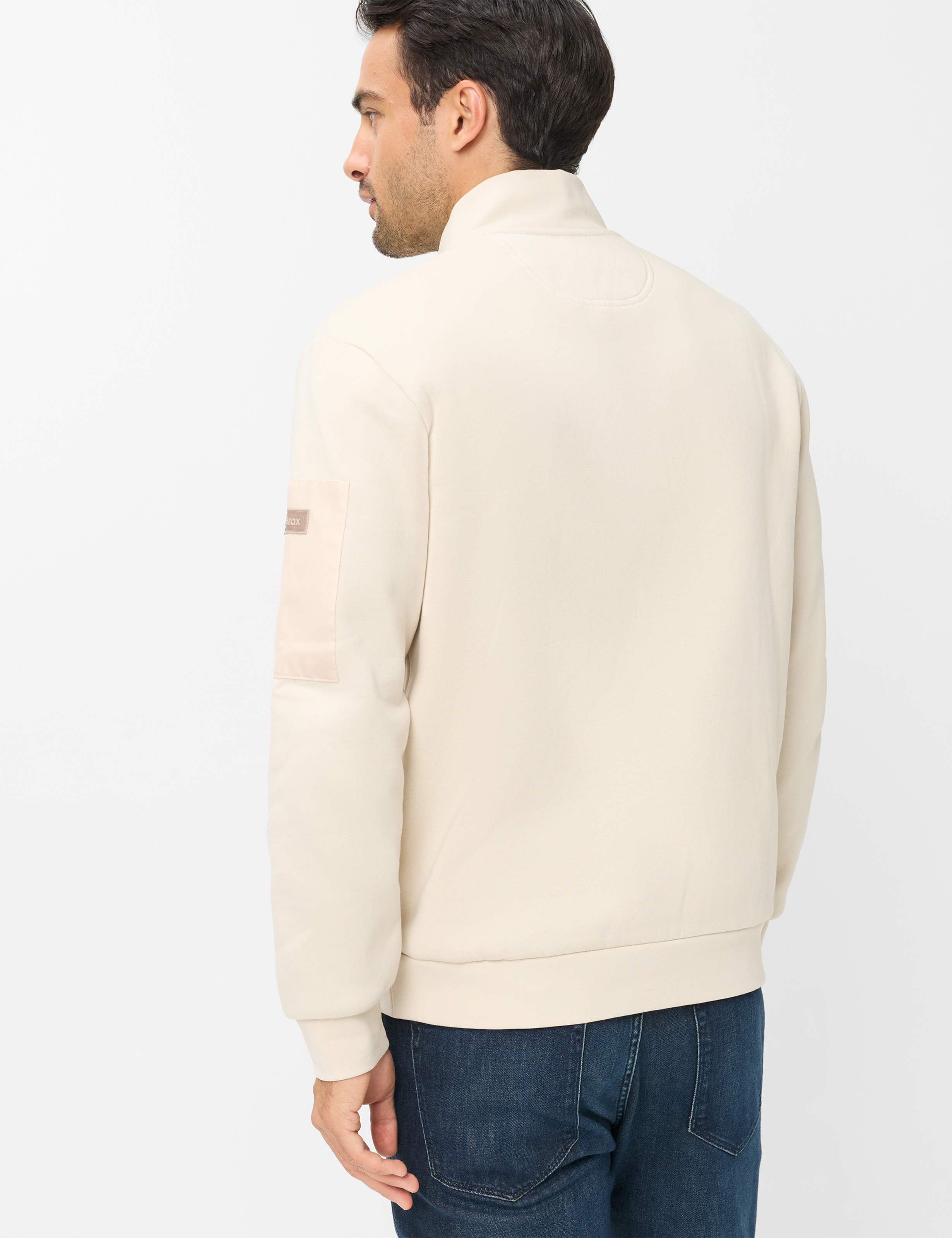 Shades of White, Men, Style SION, MODEL_RUECK_ISHOP