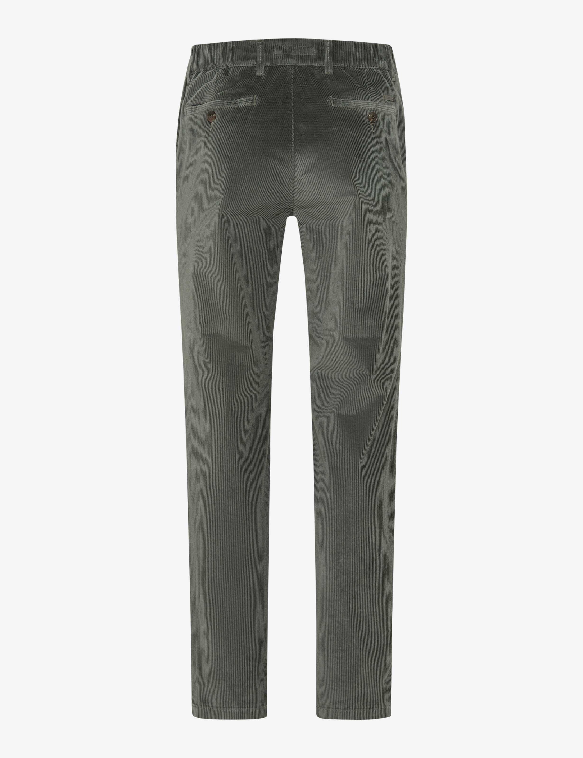 Shades of green, Men, Style THILO, FREISTELLER_RUECK_ISHOP