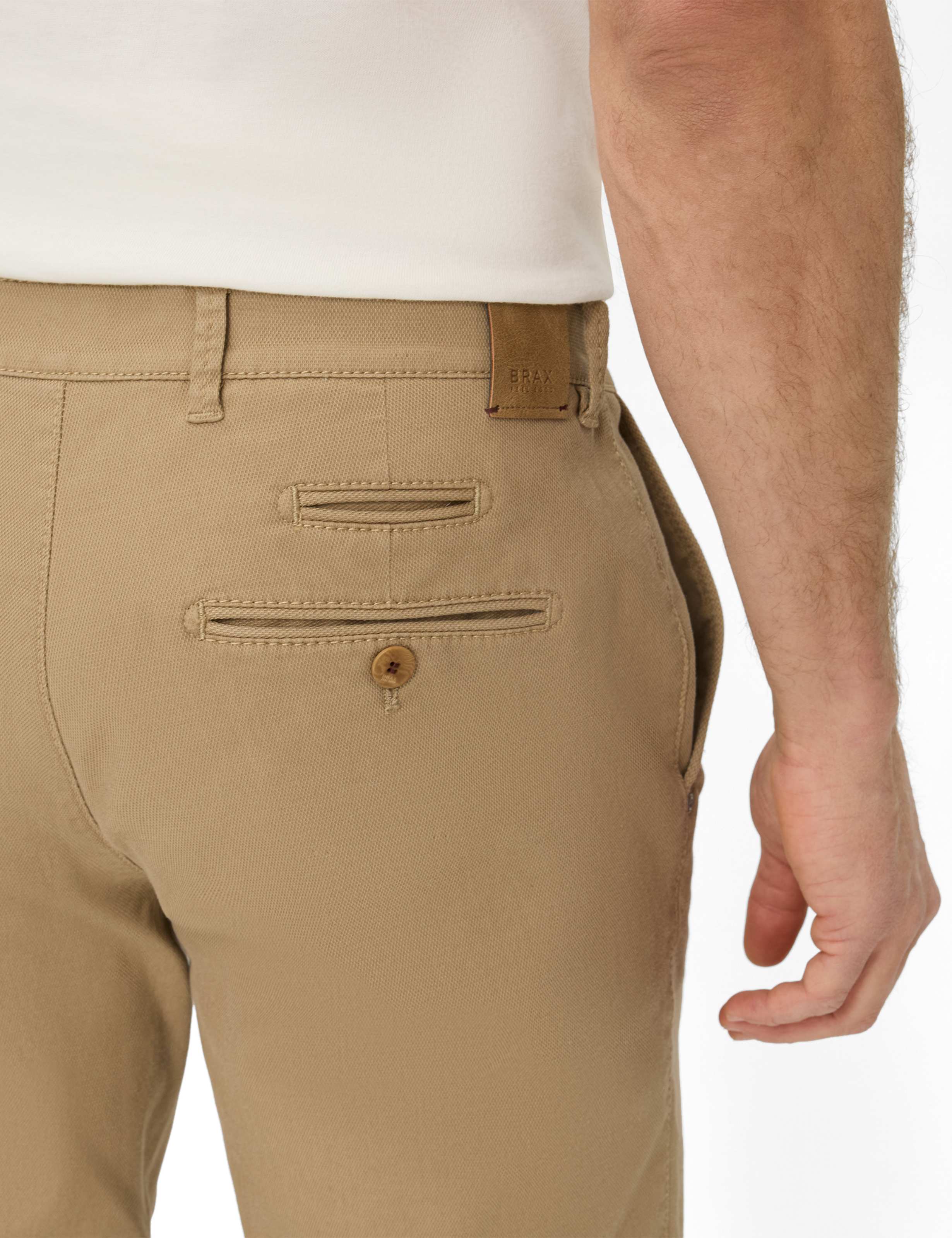 Herren Style FABIO IN Hellbraun Modern Fit Detail 2