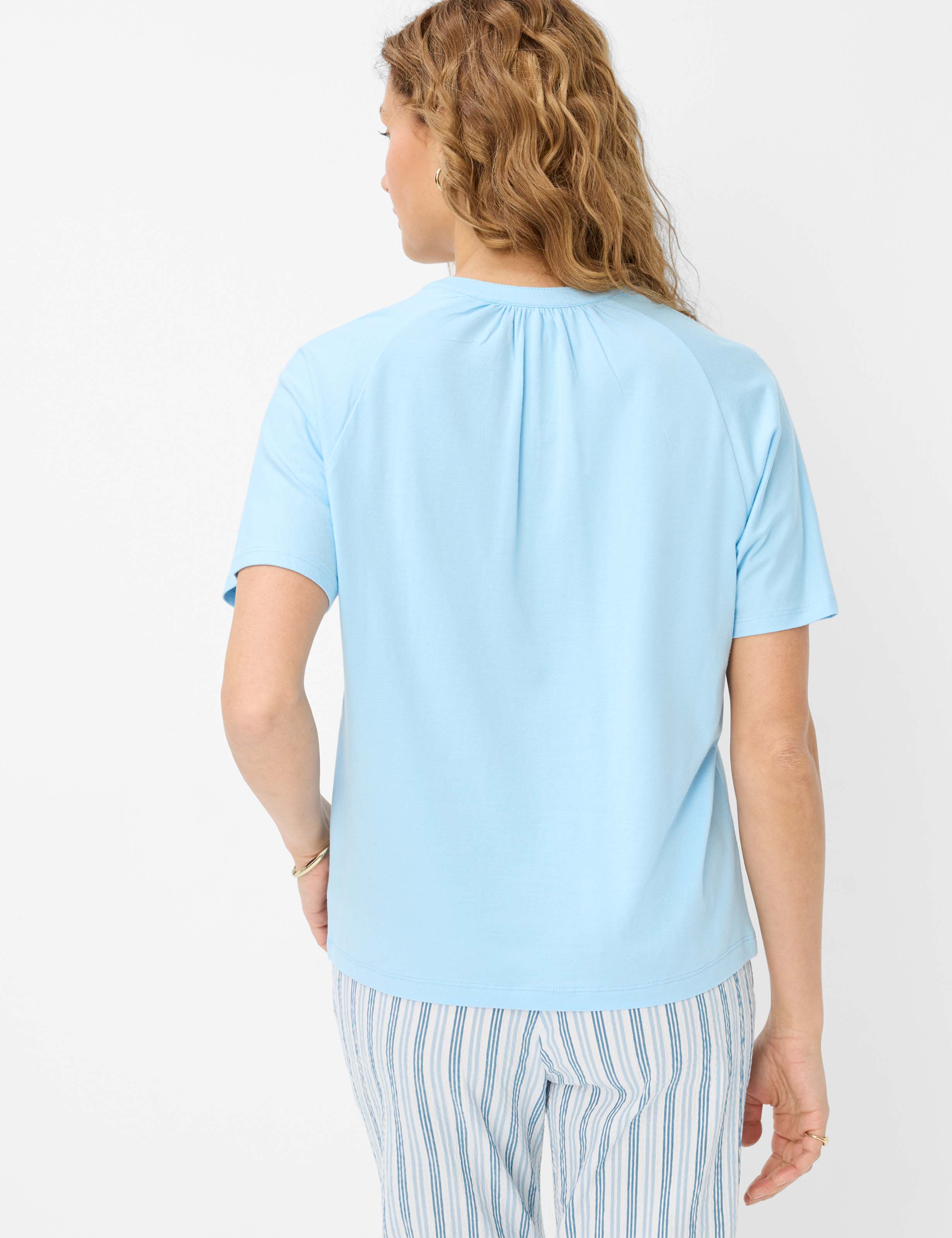 Women Style CAELEN Light Blue  Model back