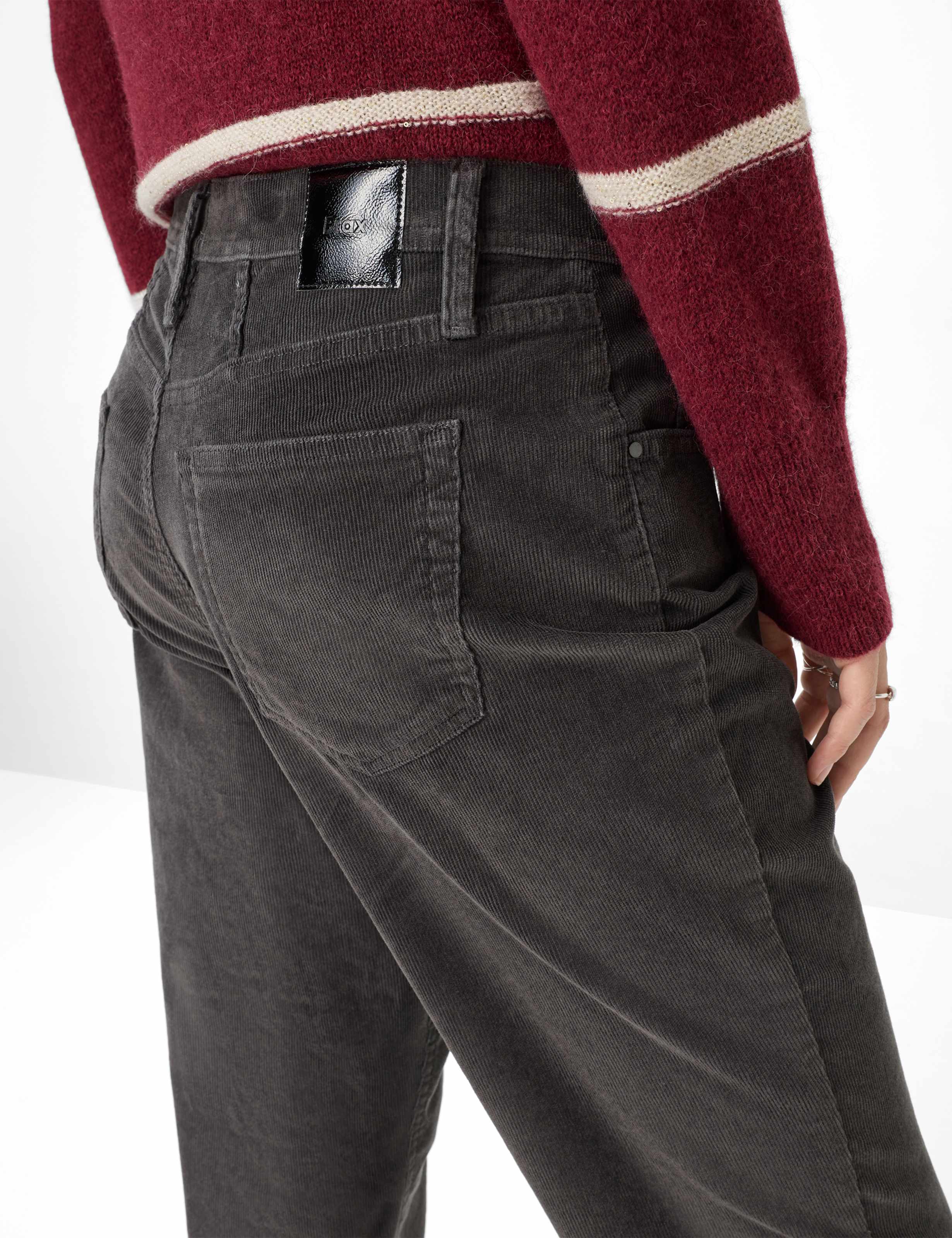 Women Style MILEY S Dark Gray Relaxed Fit Detail 2