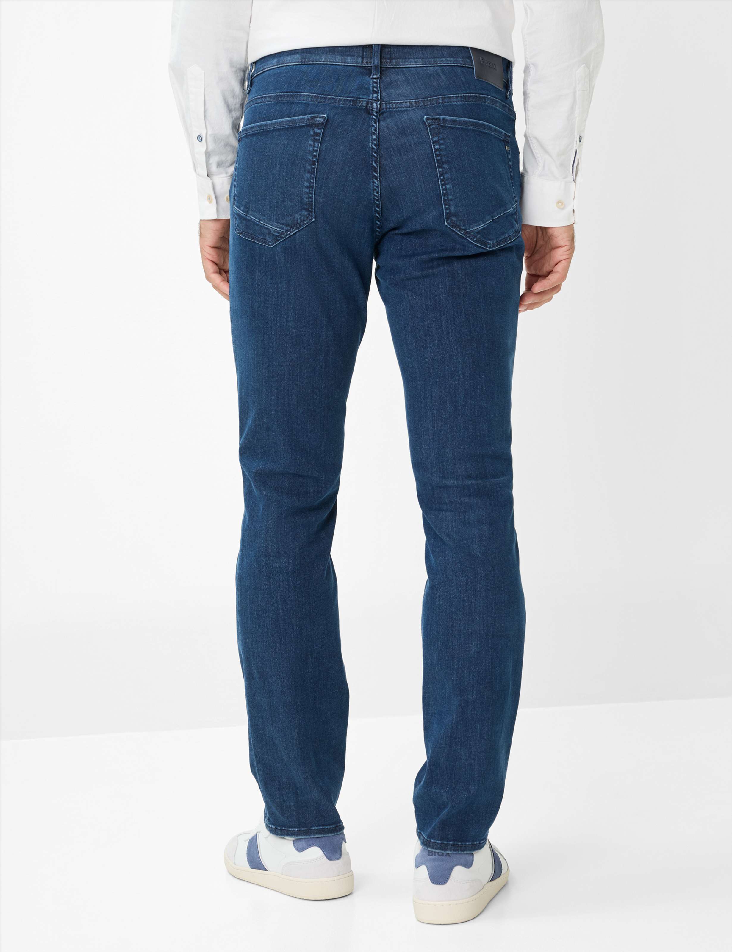 Homme Style CHUCK Denim Bleu Foncé Modern Fit Dos mannequin