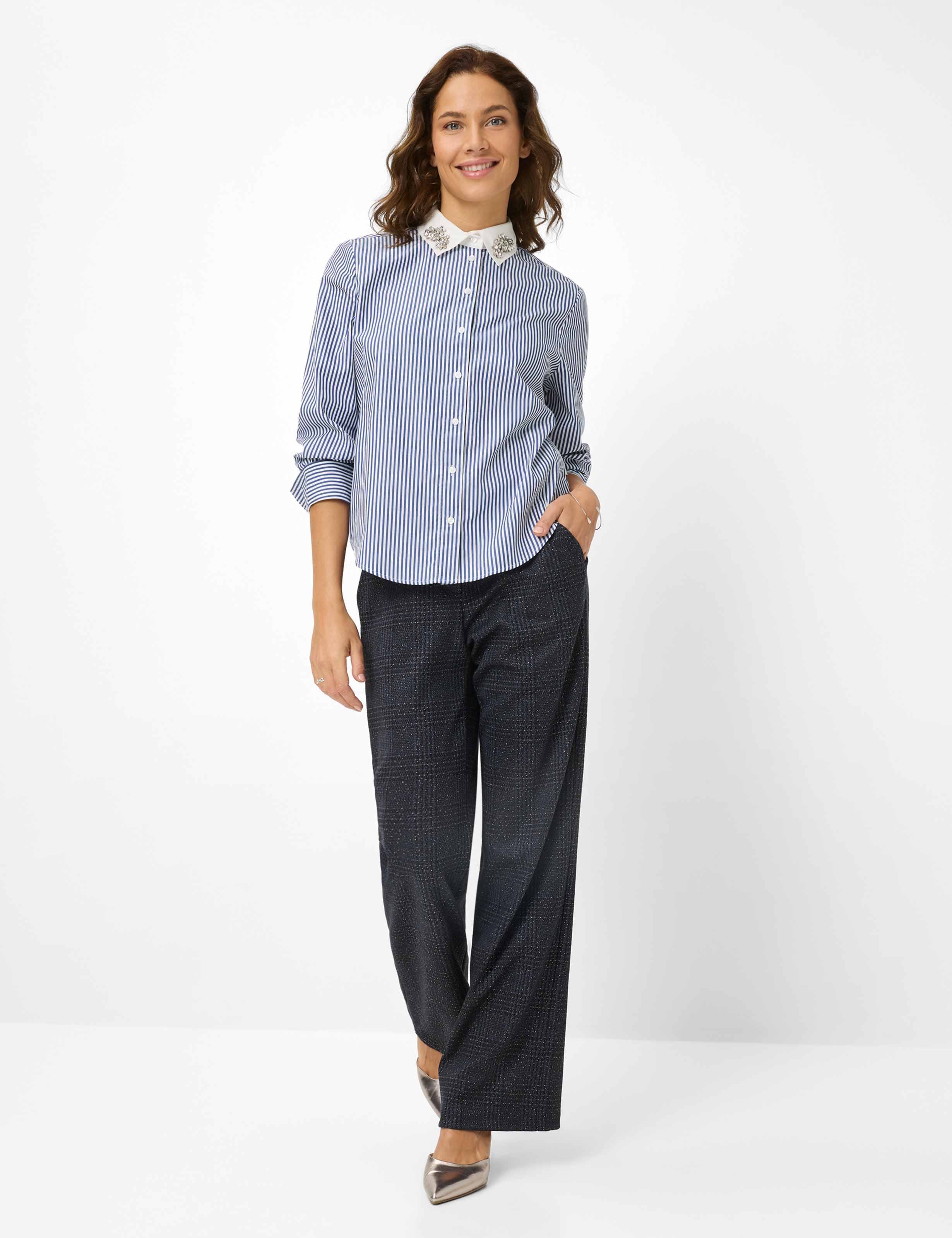 Femme Style VICA GLAM Bleu Foncé  Tenue du mannequin