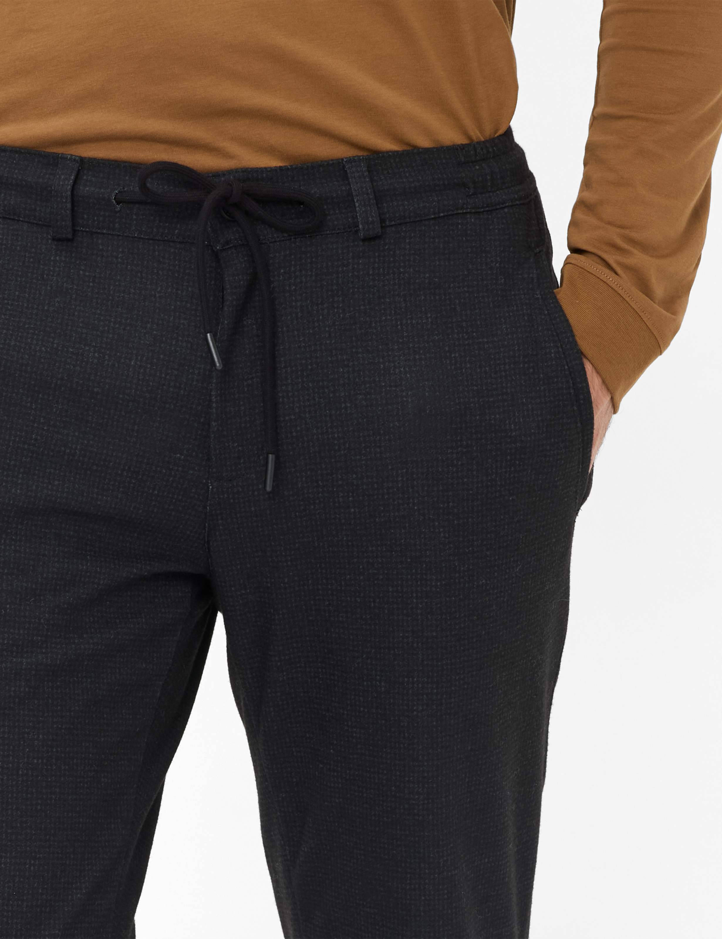 Herren Style PHIL Dunkelgrau Relaxed Fit Detail 1