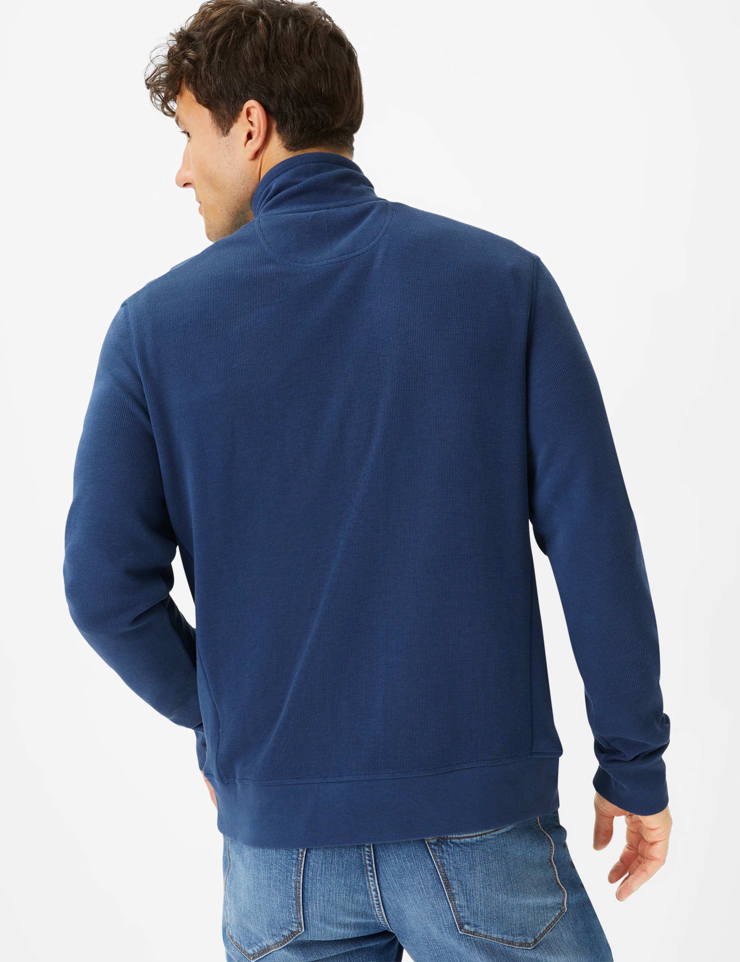 Herren Style SAVIO Blau  Model Rueck