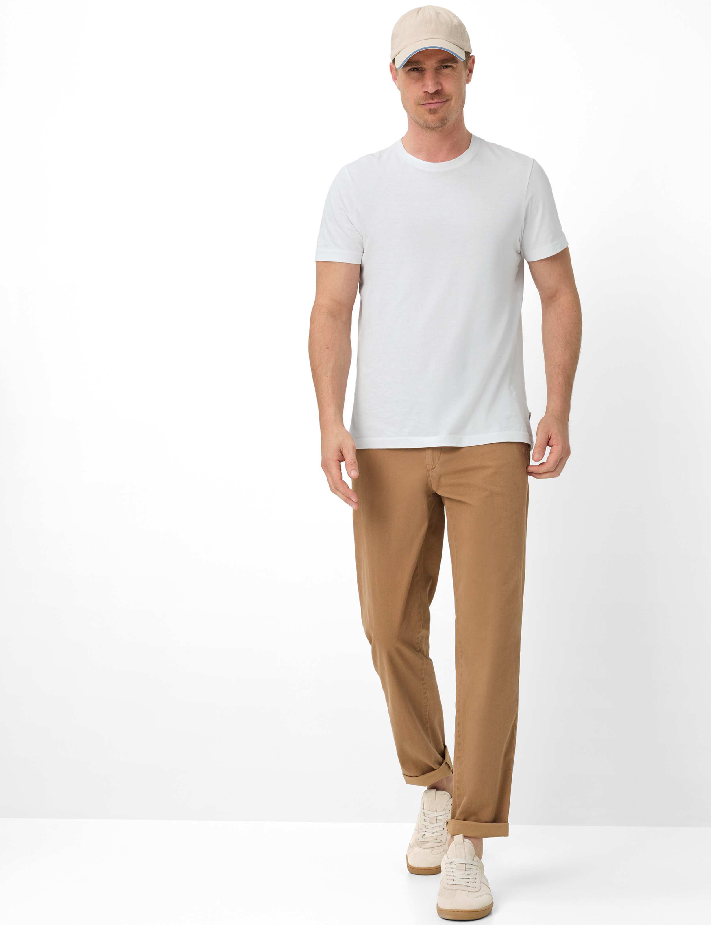 Homme Style EVEREST Marron Regular Fit Tenue du mannequin