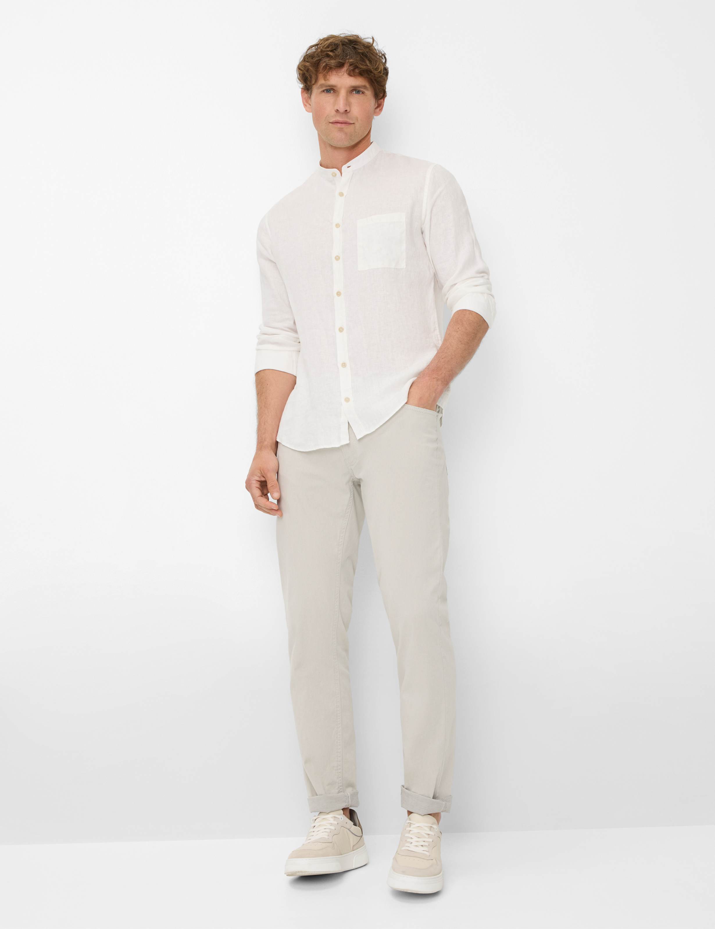 Men Style LARS White  Model Outfit