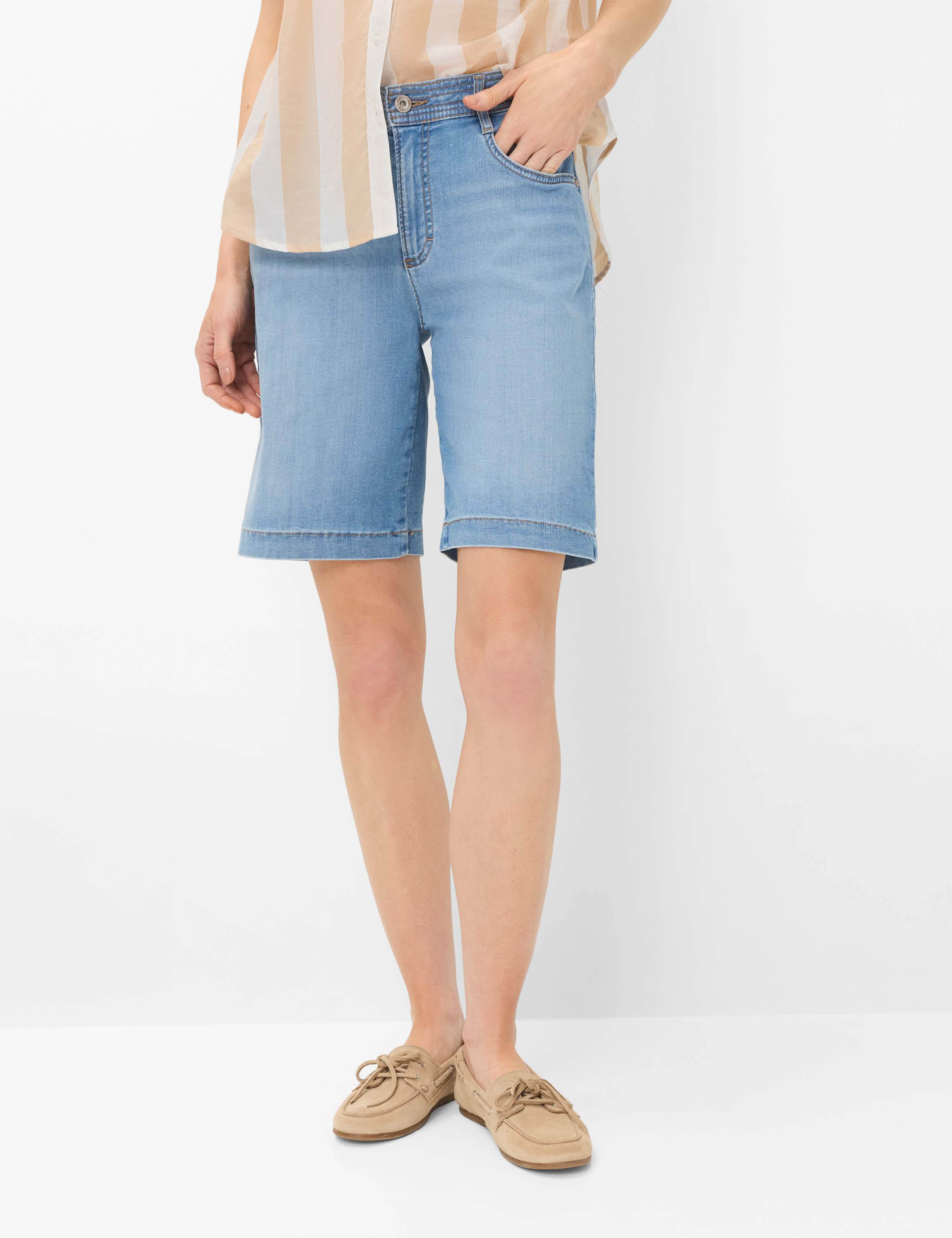 Women Style MAINE B Denim Blue Wide Leg Model Front