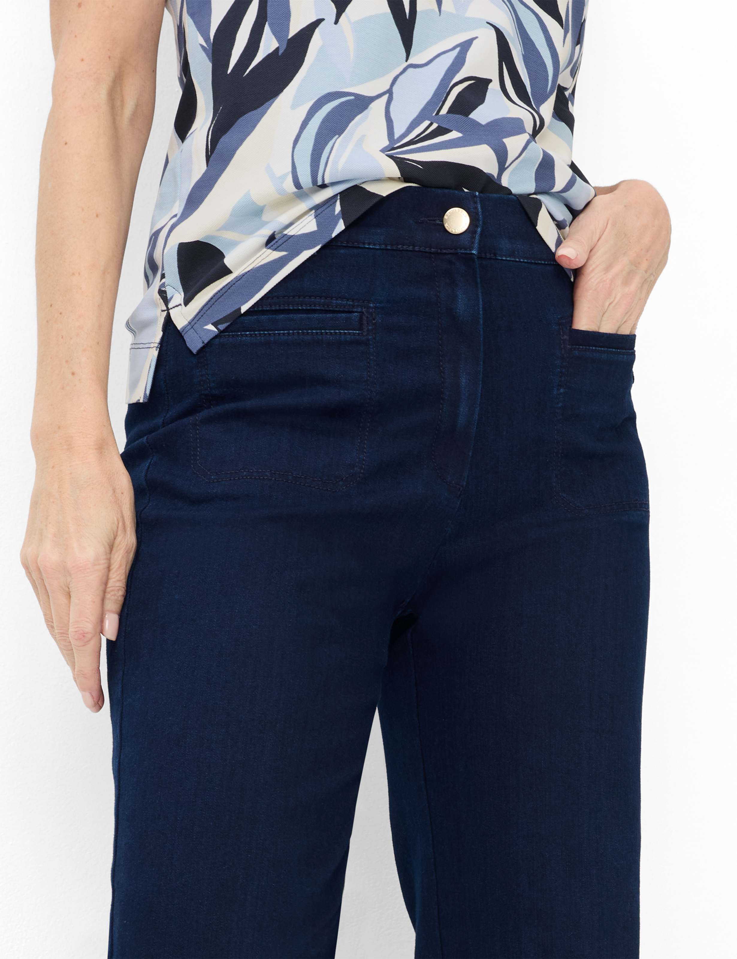 Dame Style PEGGY FLARED Denim Mørkeblå Slim Fit Detalje 2