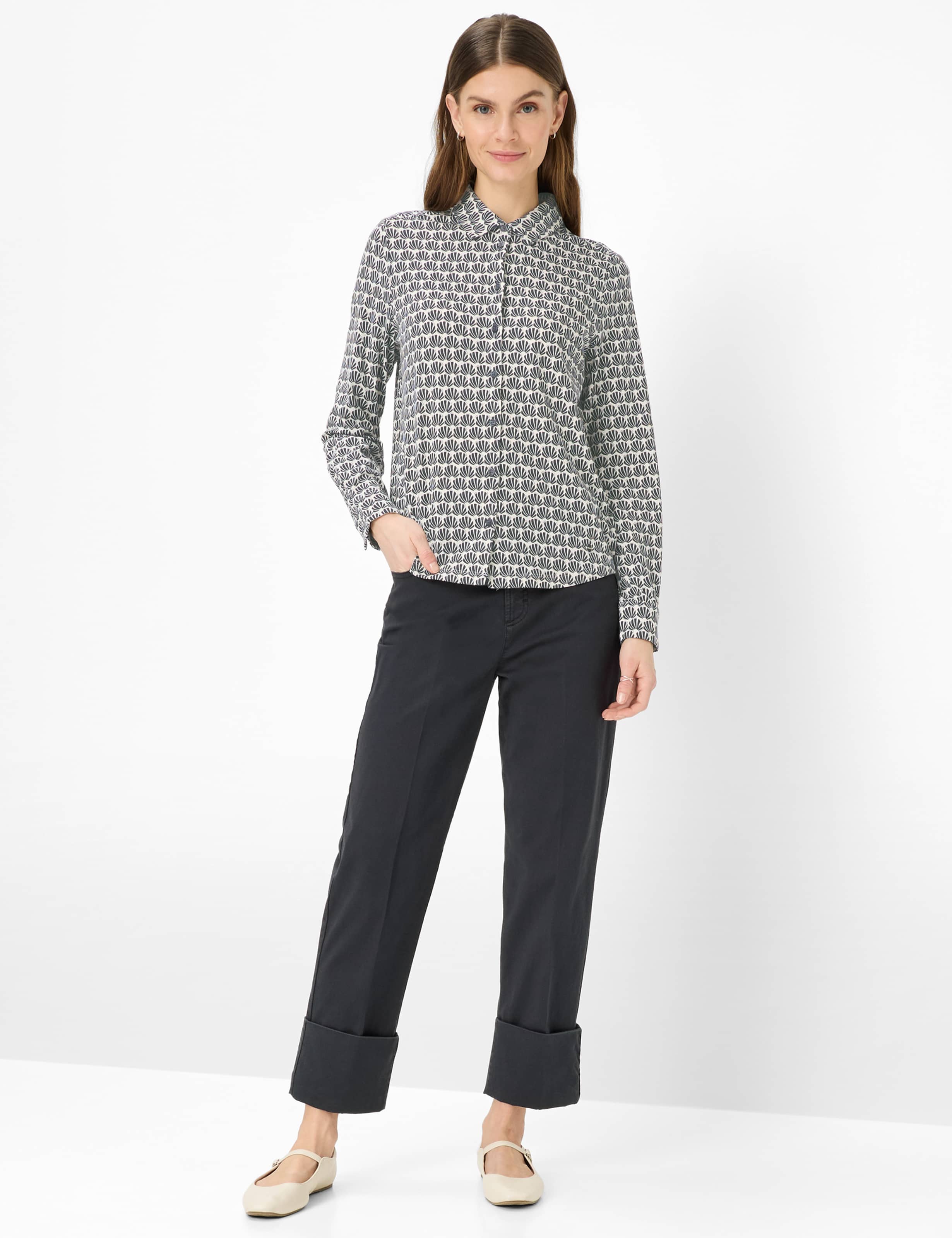 Dames Style CELINA L Donkerblauw  Model outfit